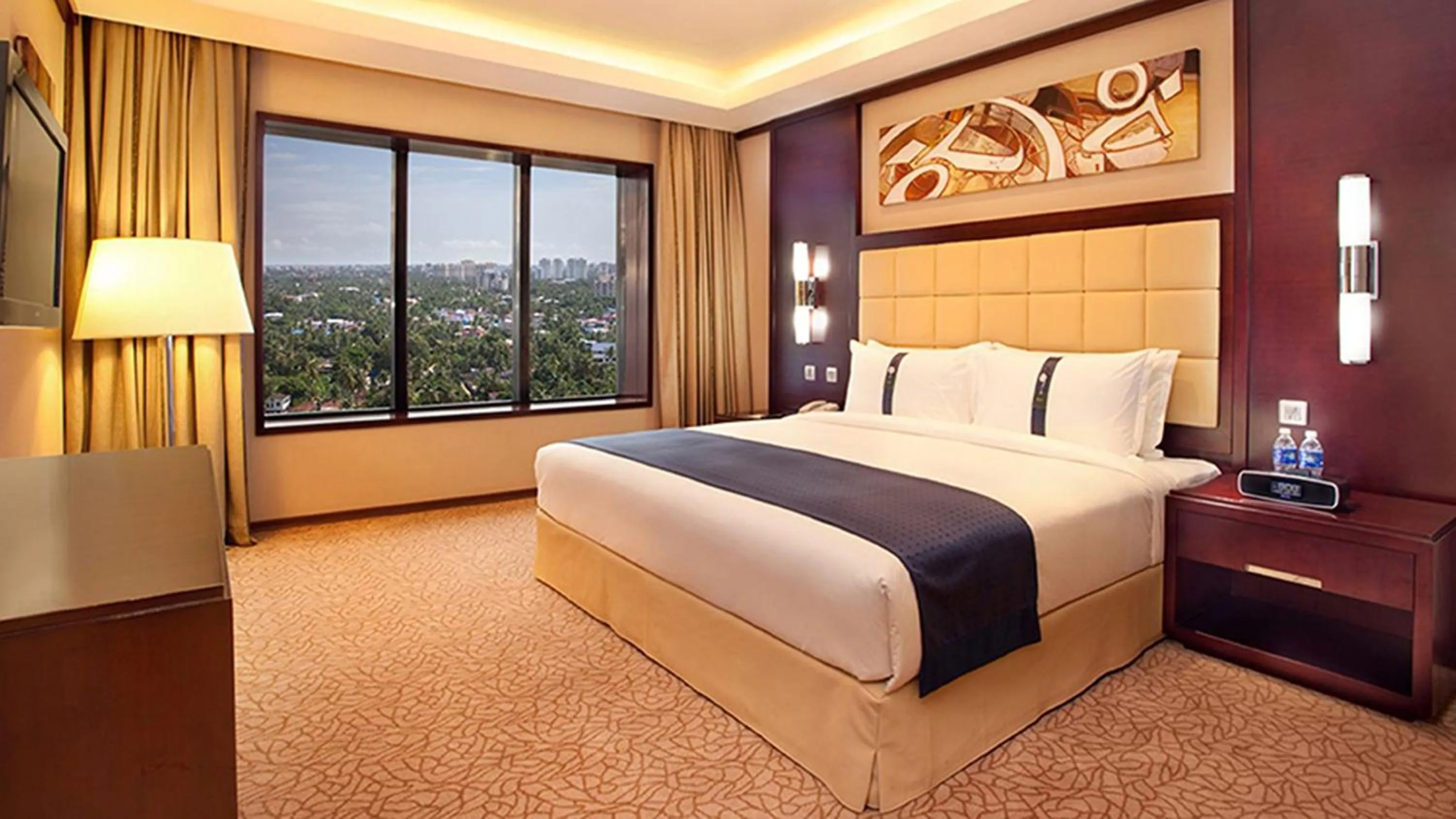 Bedroom, Bed in Holiday Inn Cochin by IHG