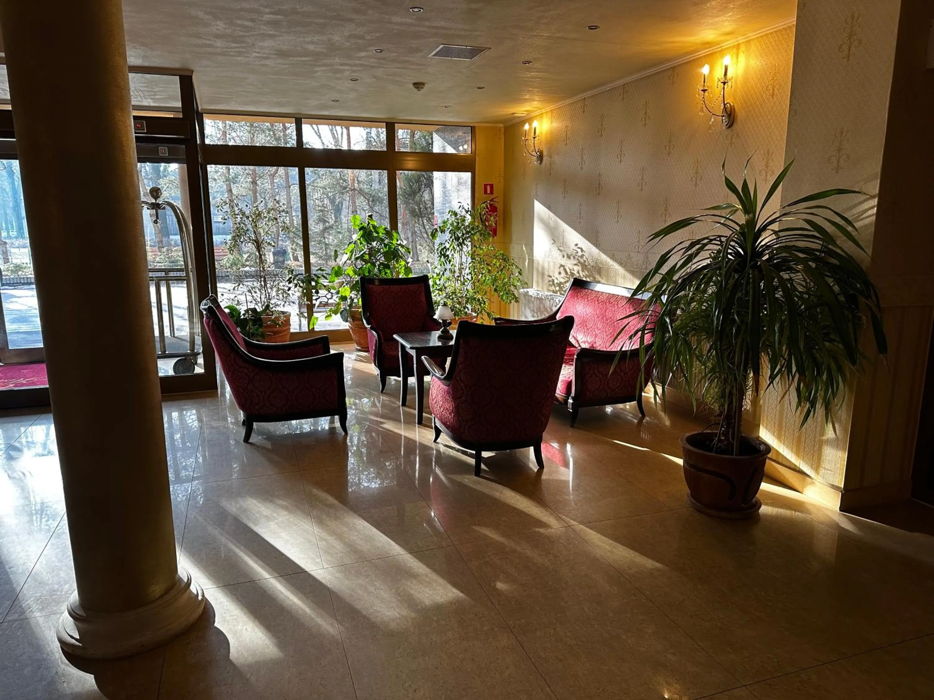 Seating area in Hotel Koch