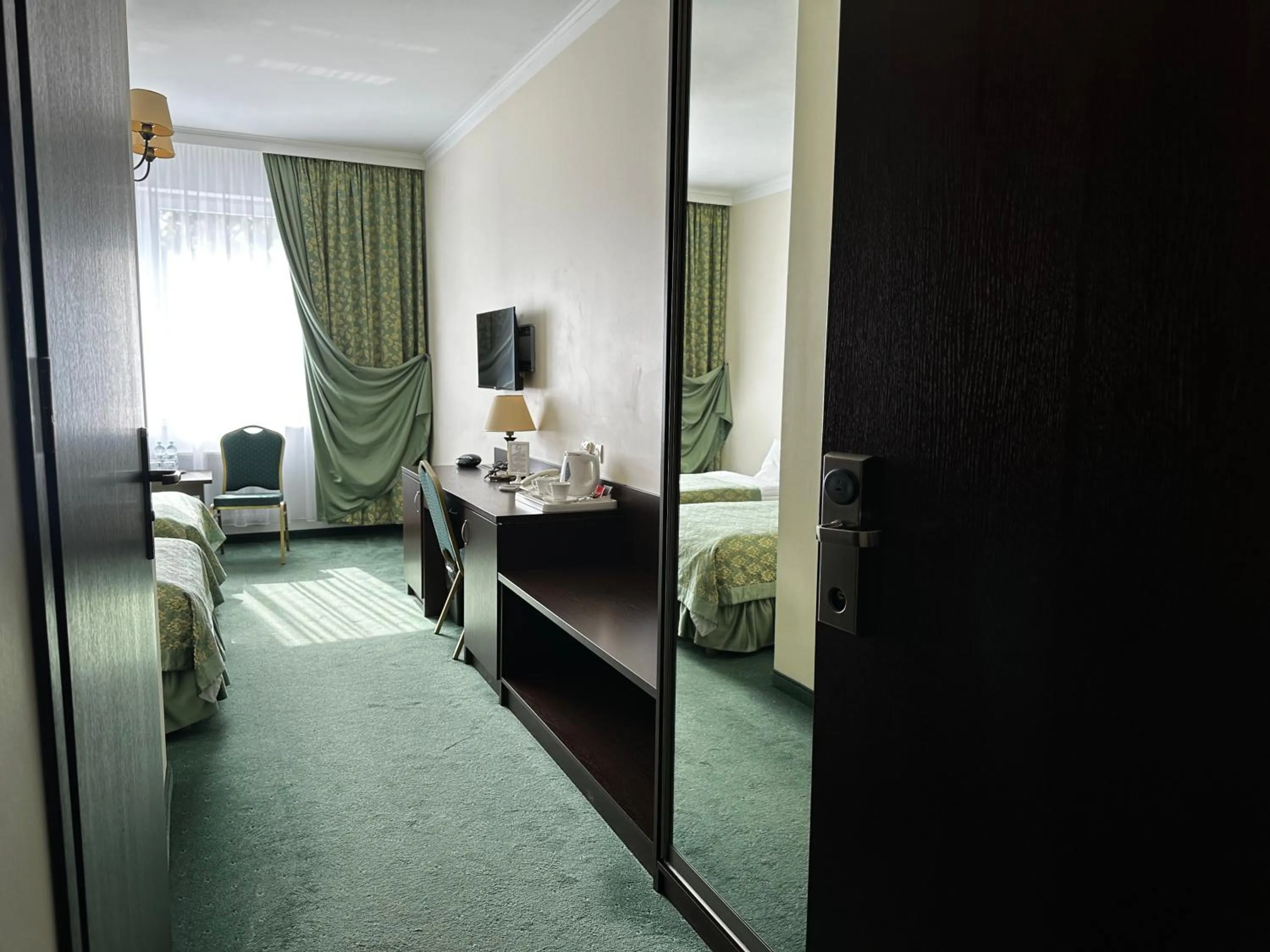 Guests in Hotel Koch