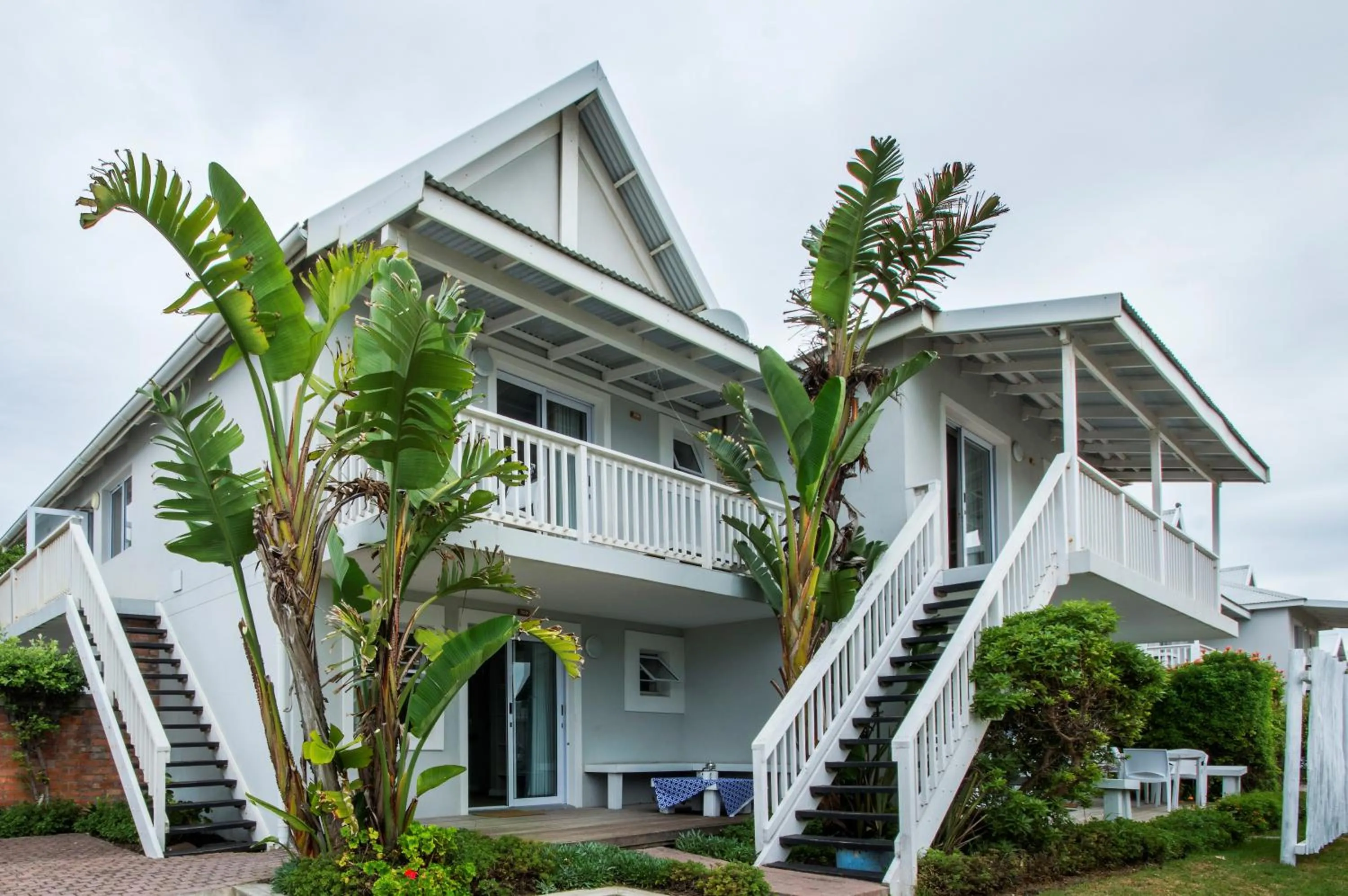 Property building in Cape St Francis Resort