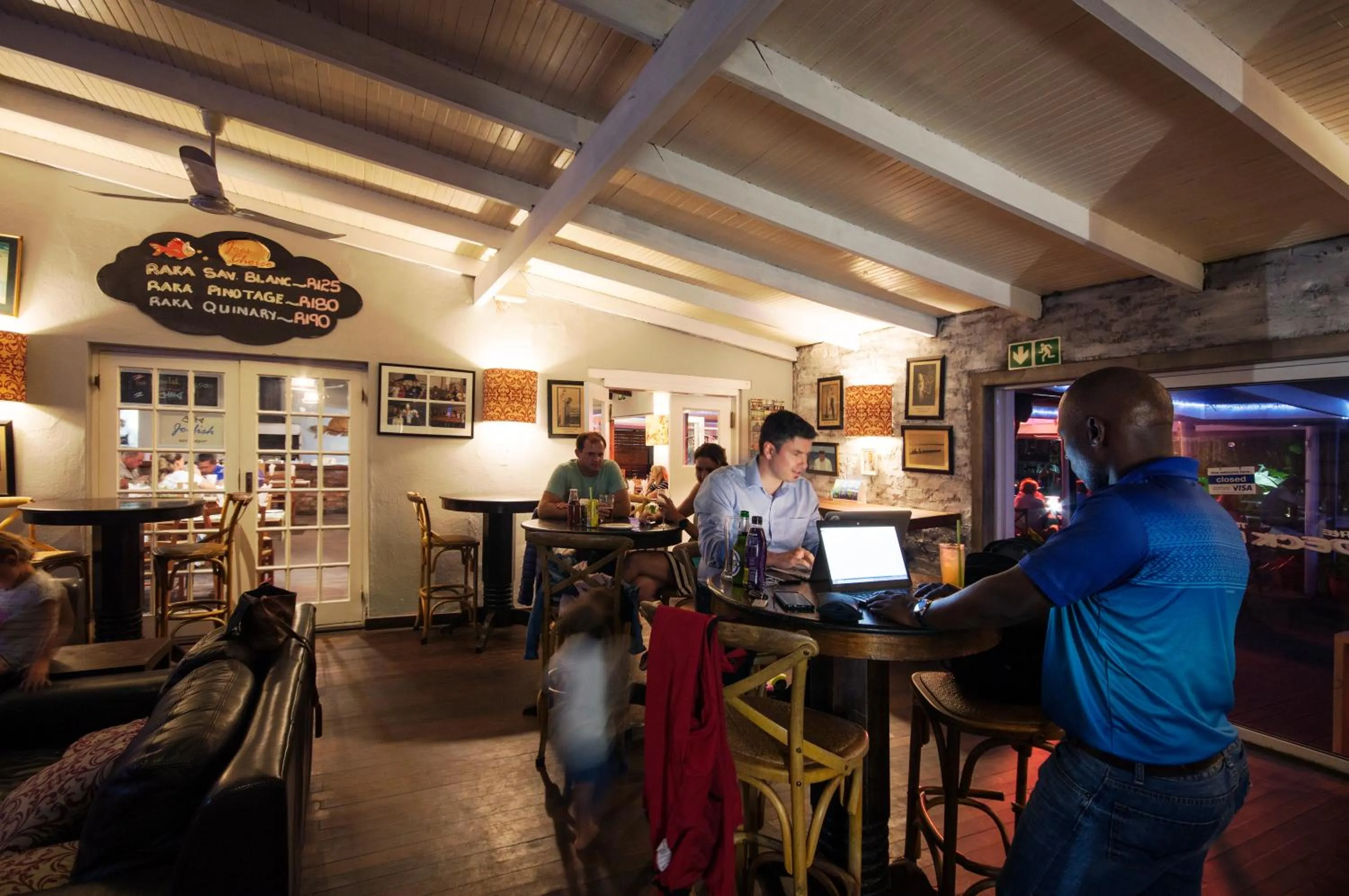 Lounge or bar in Cape St Francis Resort