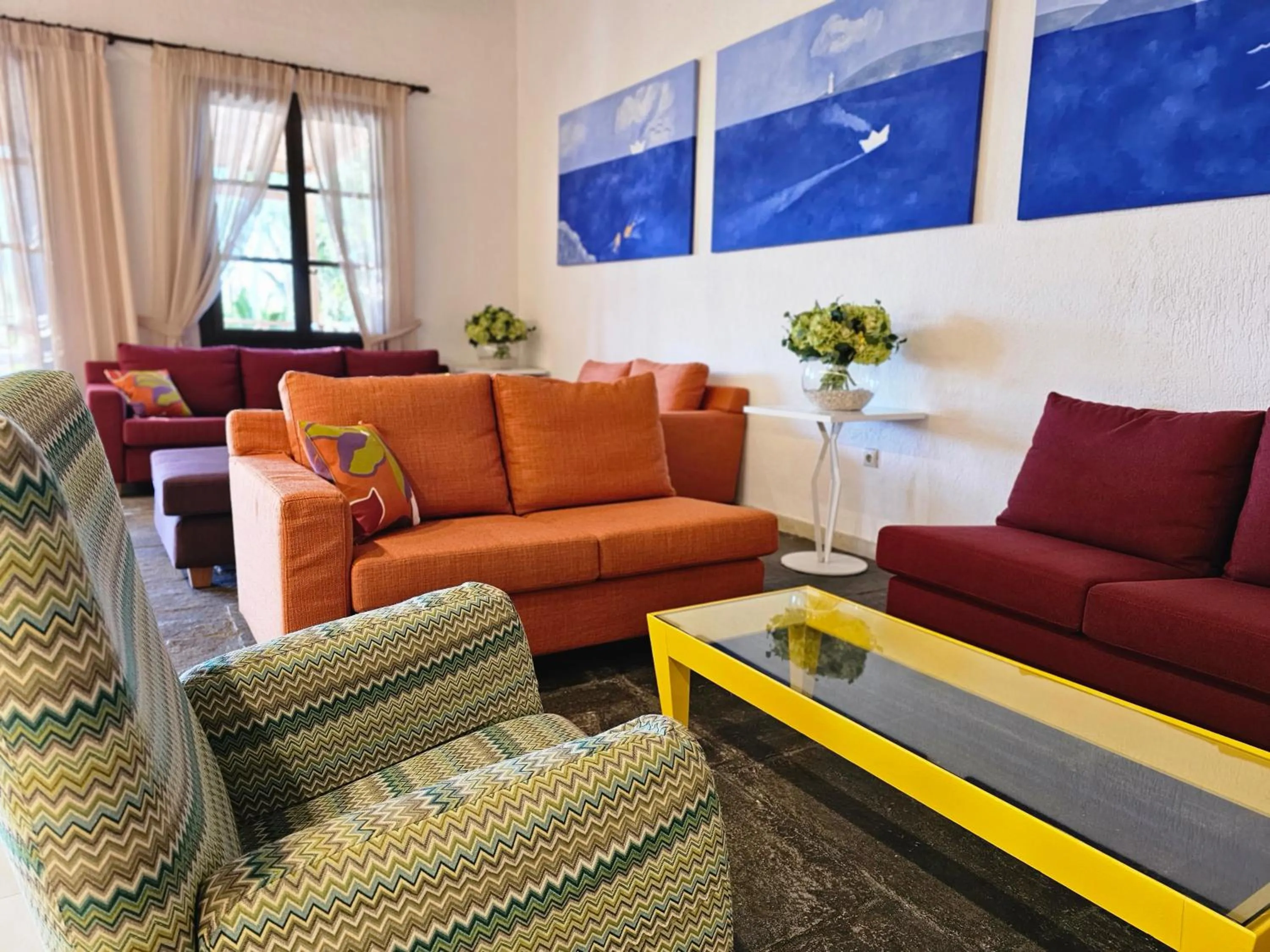 Seating area in Apollonia Beach Resort & Spa