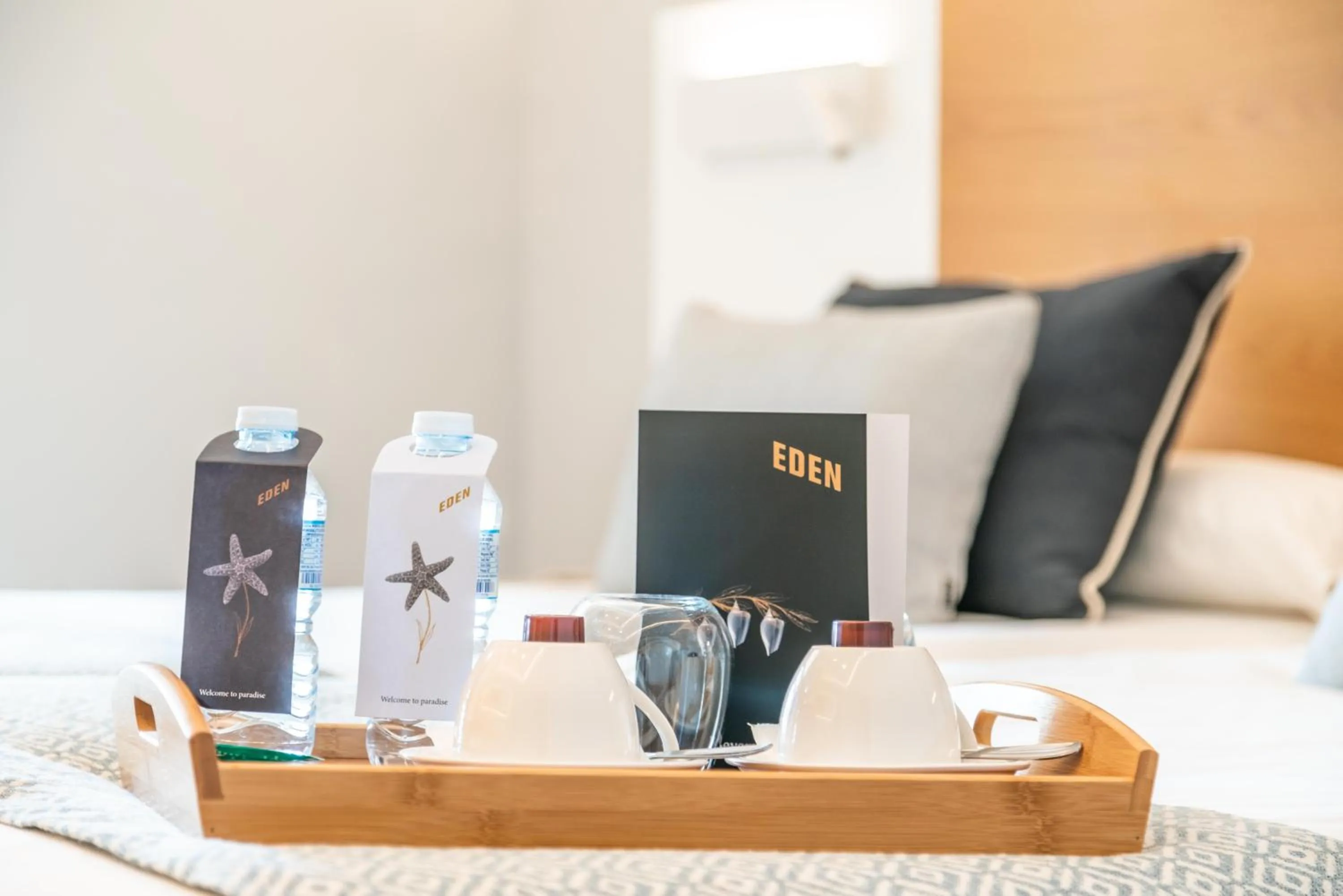 Decorative detail, Bed in Hotel Eden Soller