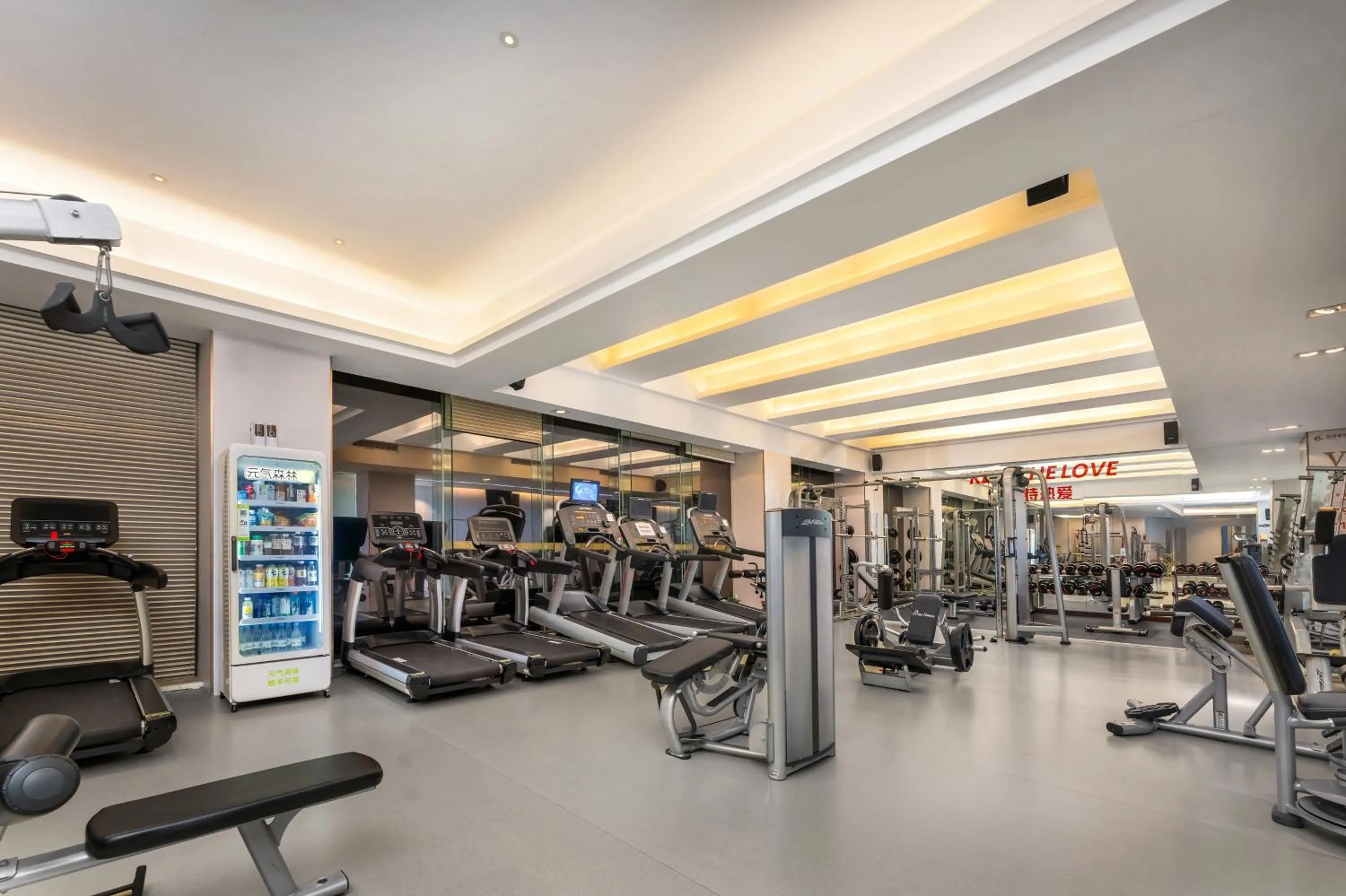 Fitness centre/facilities in Grand Skylight International Hotel Shenzhen Guanlan, Near Metro Station, Huawei, Foxcnn, Shenzhen North Railway