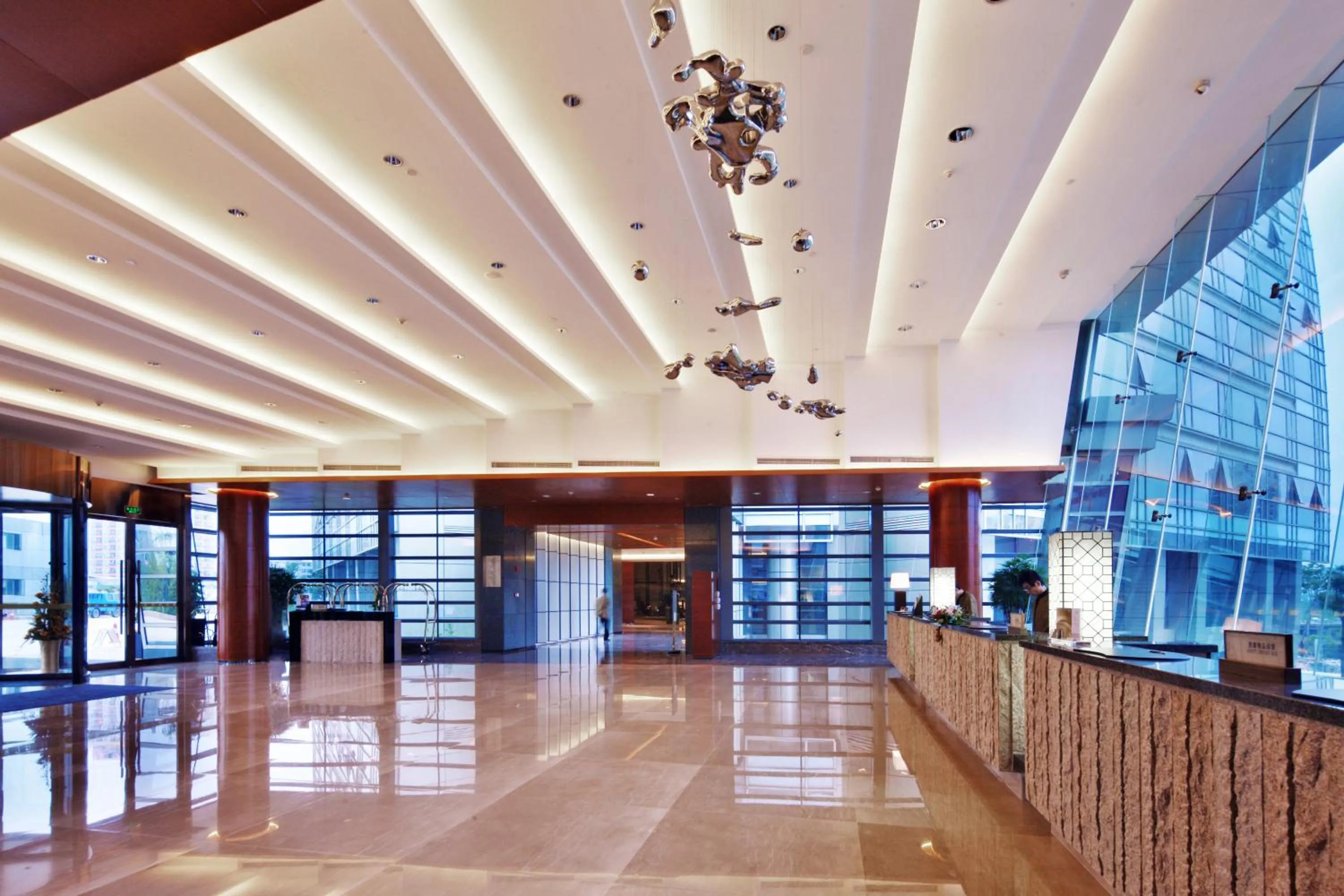 Lobby or reception in Grand Skylight International Hotel Shenzhen Guanlan, Near Metro Station, Huawei, Foxcnn, Shenzhen North Railway