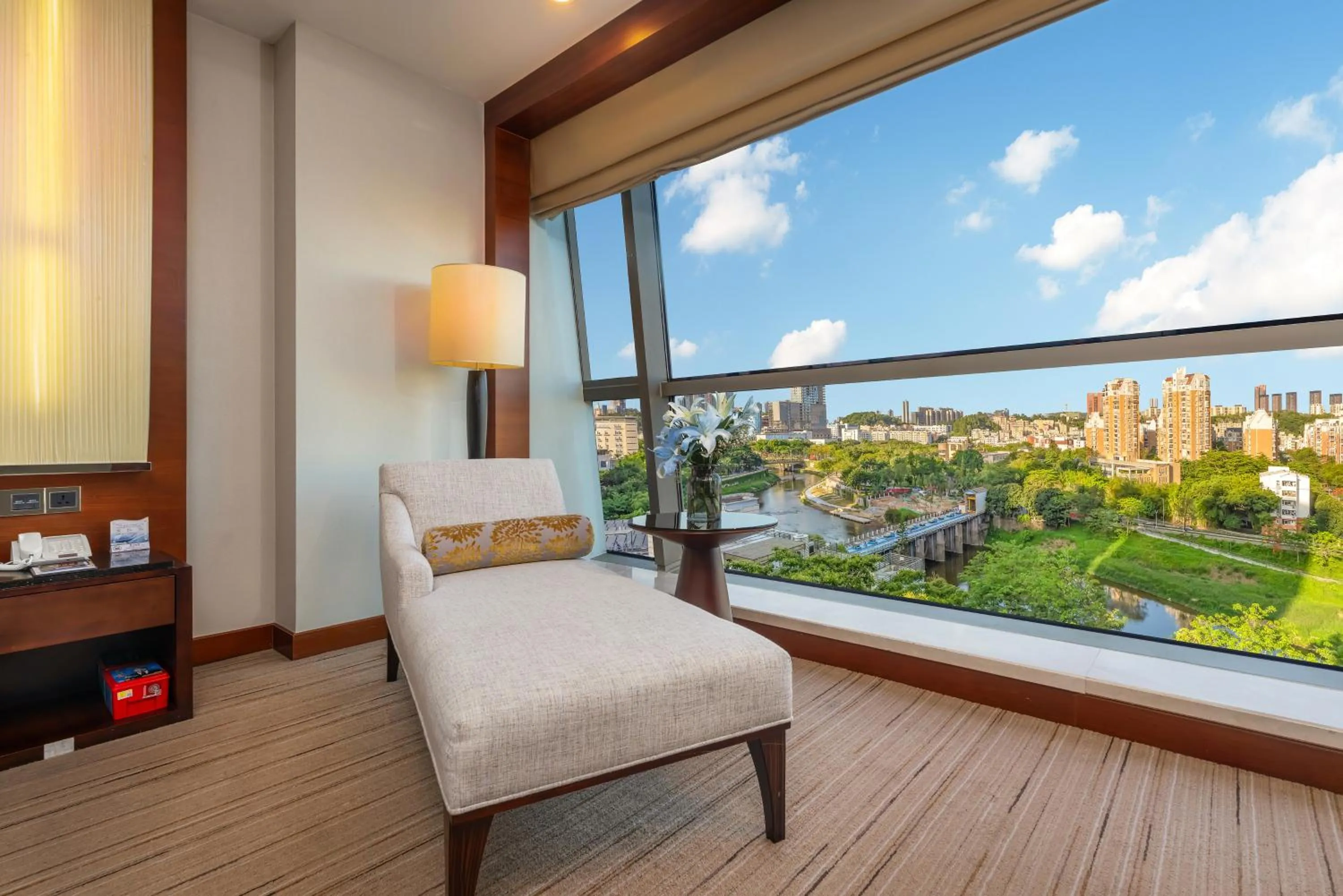 City view in Grand Skylight International Hotel Shenzhen Guanlan, Near Metro Station, Huawei, Foxcnn, Shenzhen North Railway