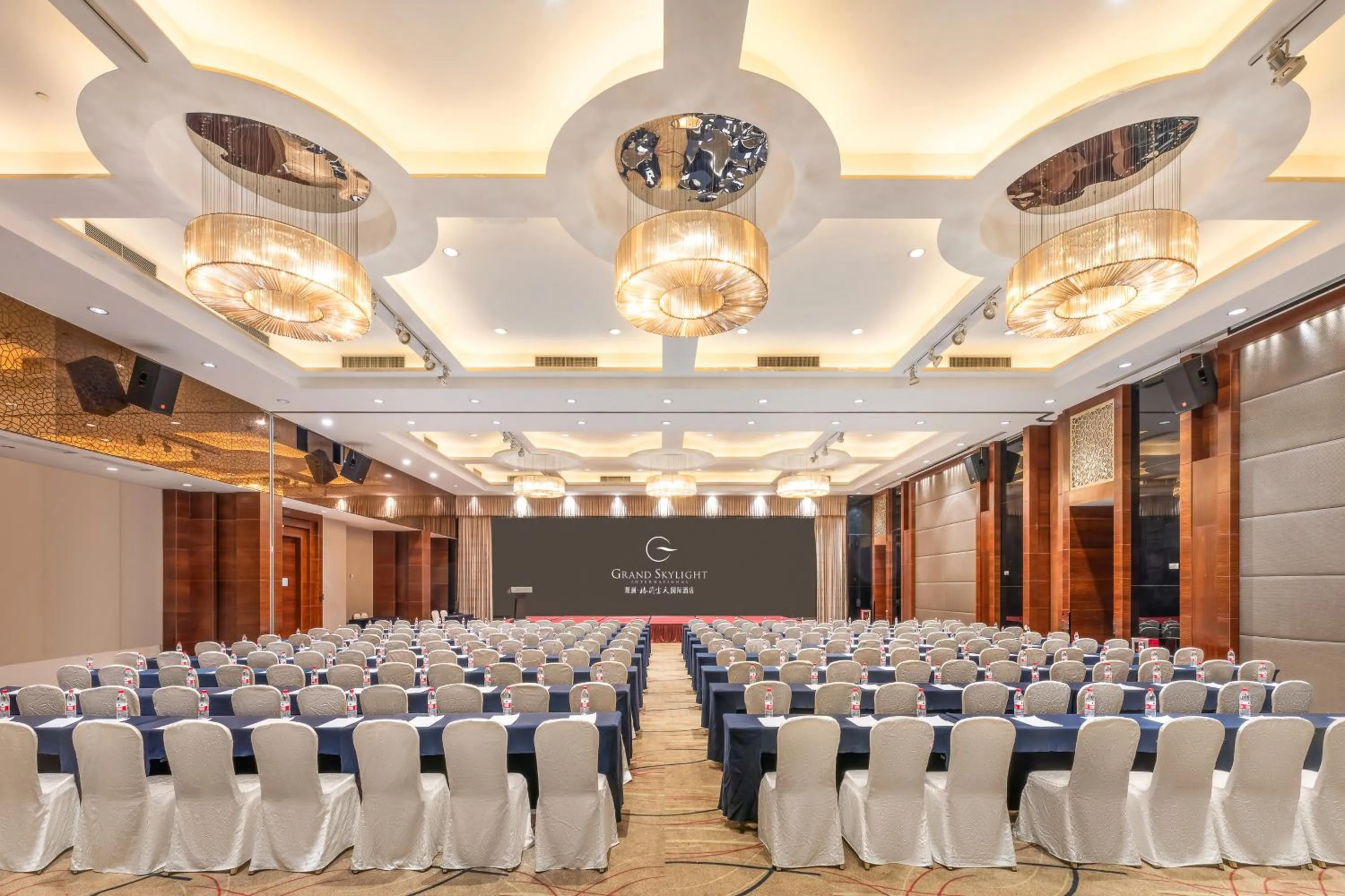 group of guests in Grand Skylight International Hotel Shenzhen Guanlan, Near Metro Station, Huawei, Foxcnn, Shenzhen North Railway