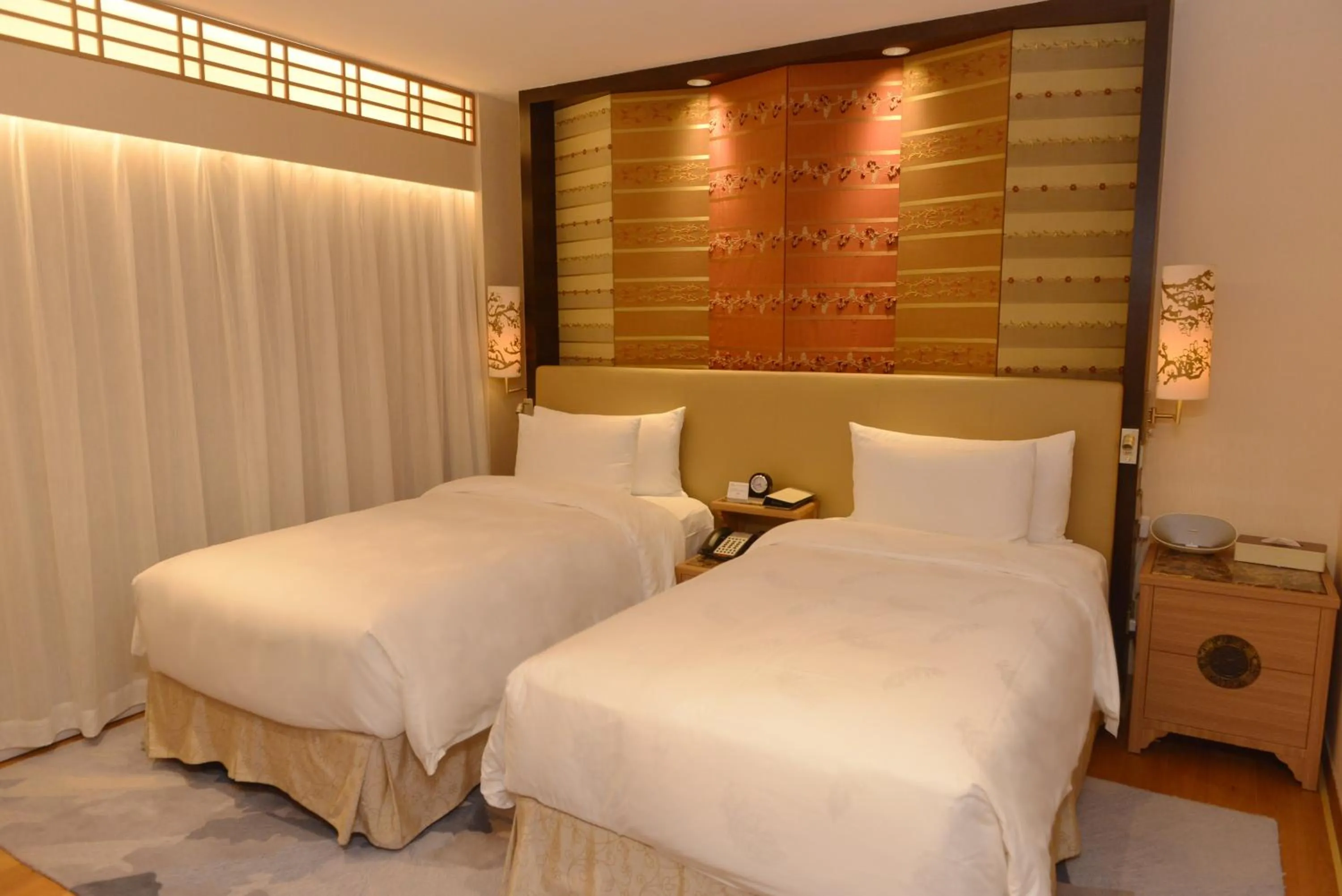 Bed in The Garden Hotel Guangzhou