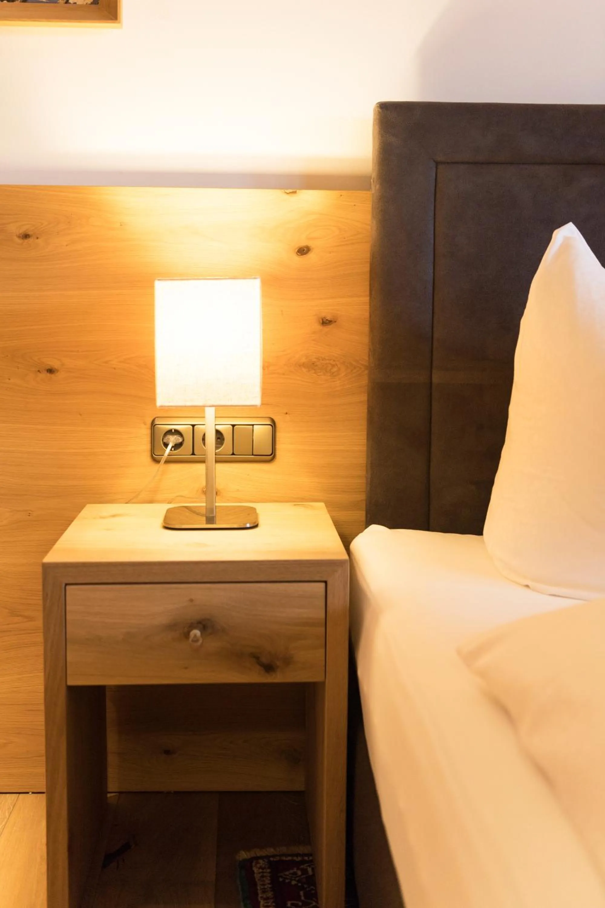 Decorative detail, Bed in Aparthotel Acksteiner