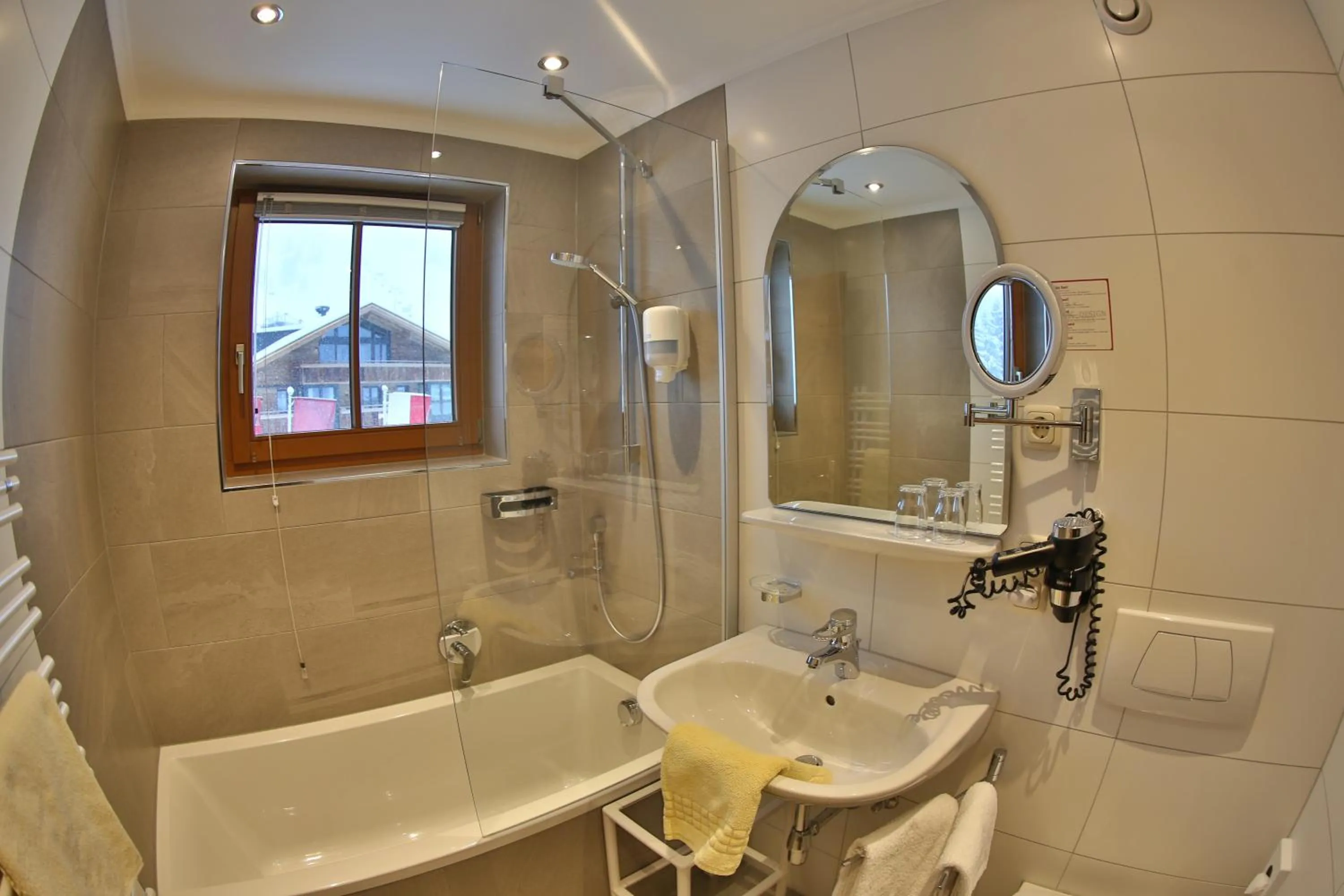 Bathroom in Aparthotel Acksteiner