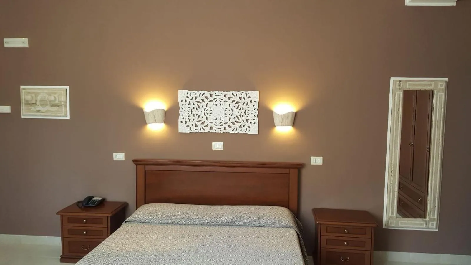 Bed in Domus Romulea