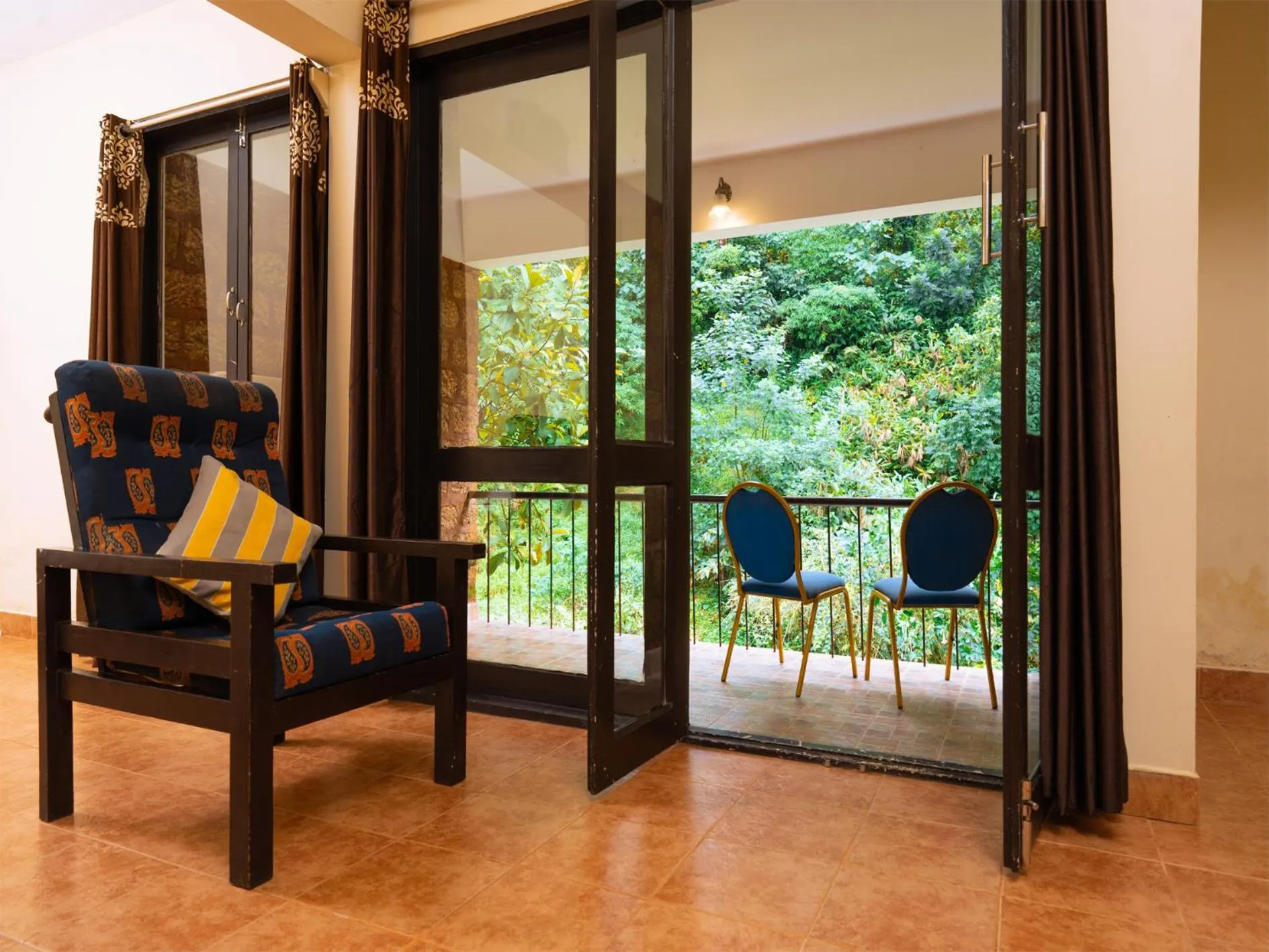 Patio in Falling Waters Munnar