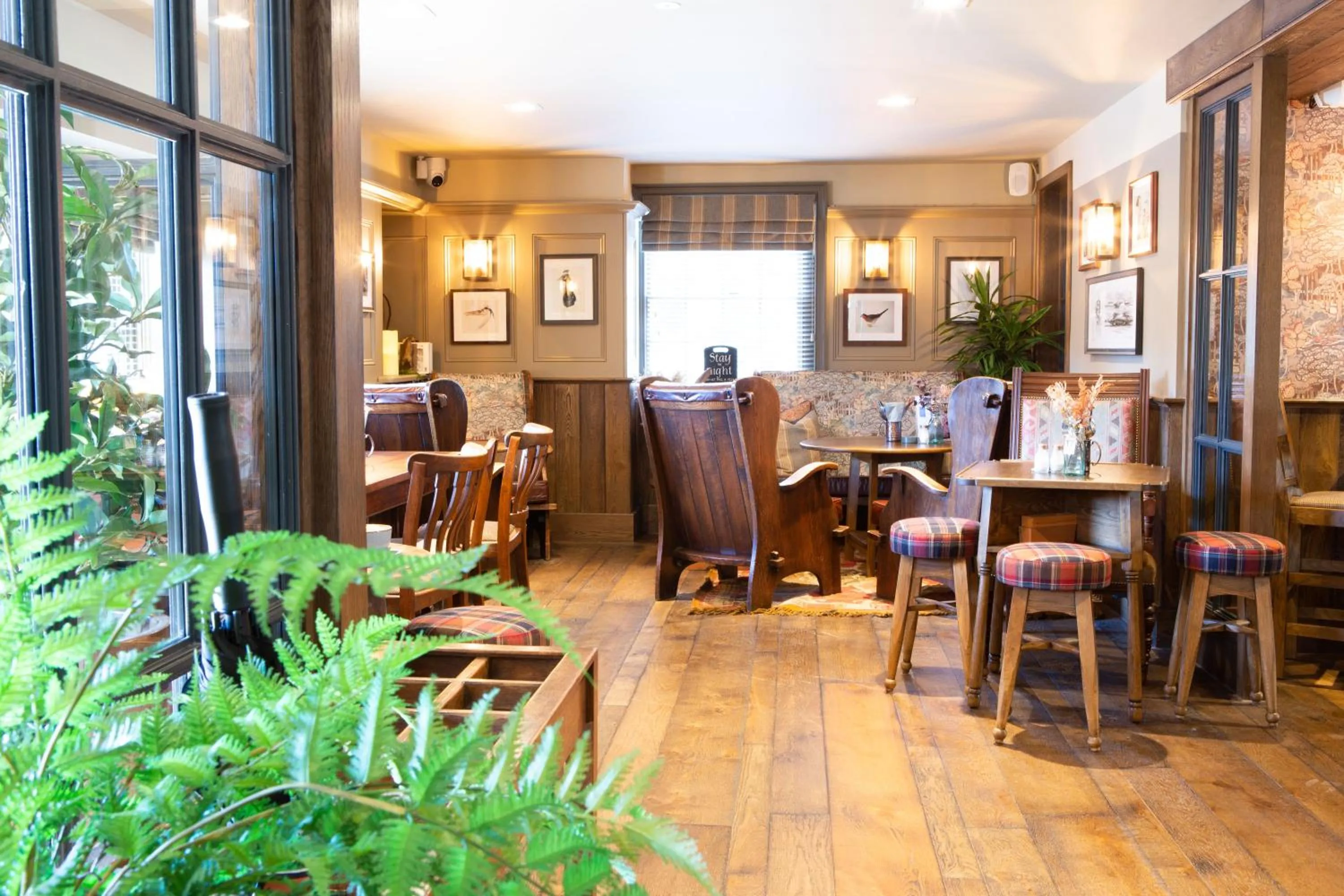 Restaurant/places to eat in The Crown Inn