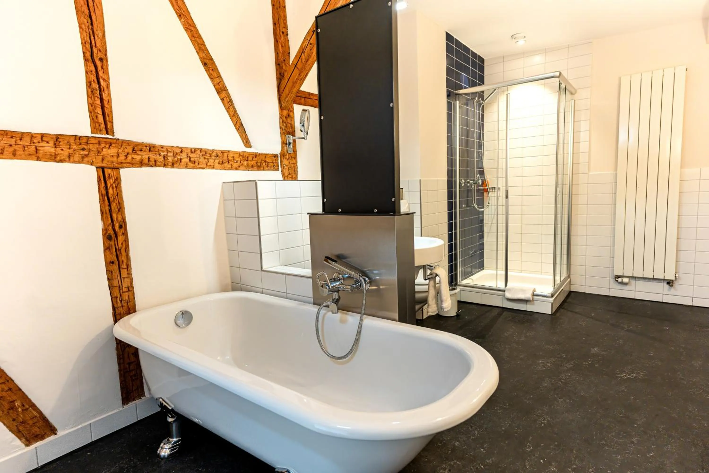 Bathroom in Hotel Le Lion - Self Check-in