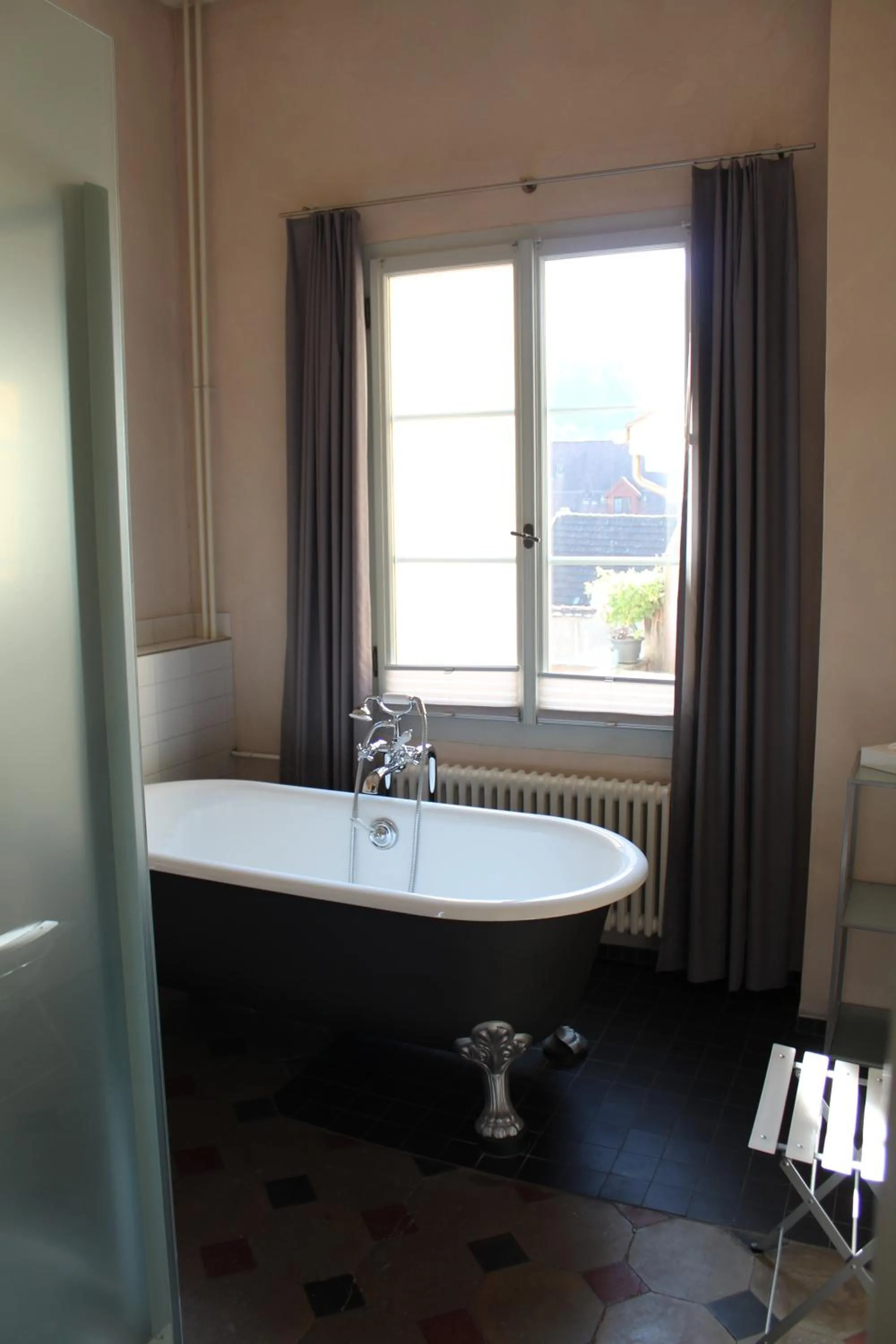 Hotel Le Lion - Self Check-in