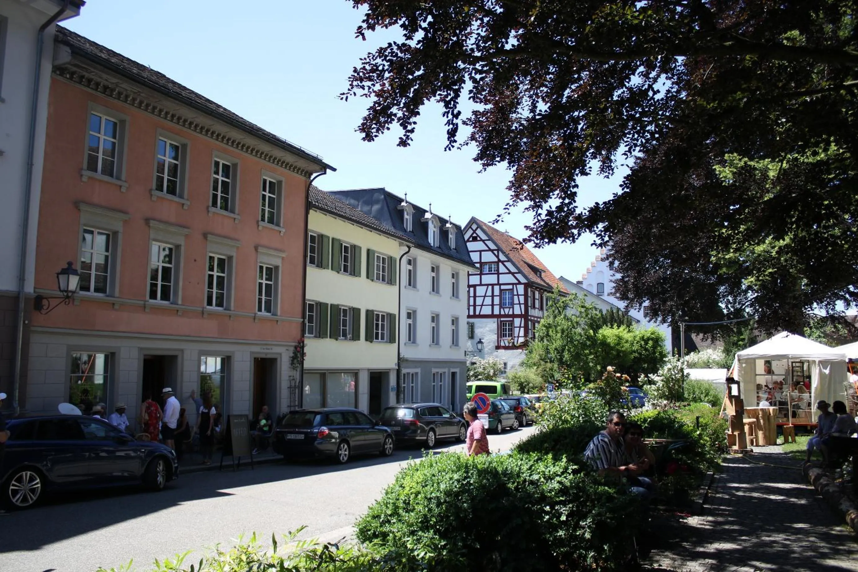 Neighbourhood in Hotel Le Lion - Self Check-in