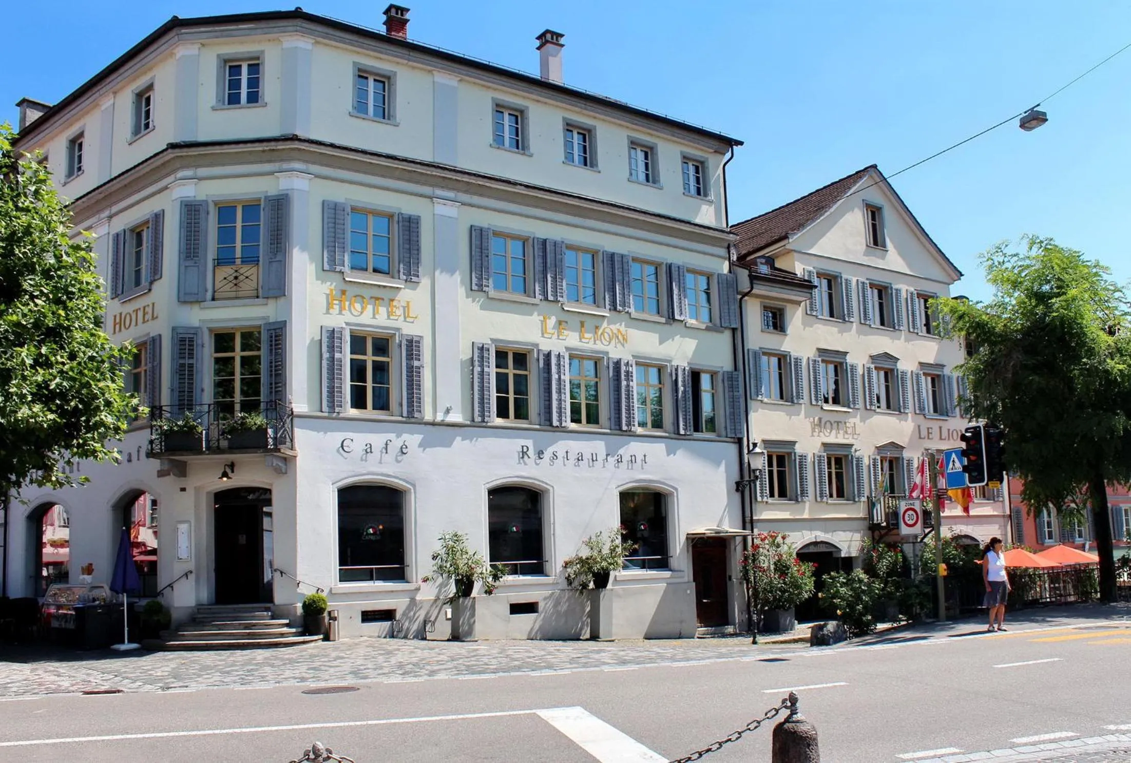 Hotel Le Lion - Self Check-in