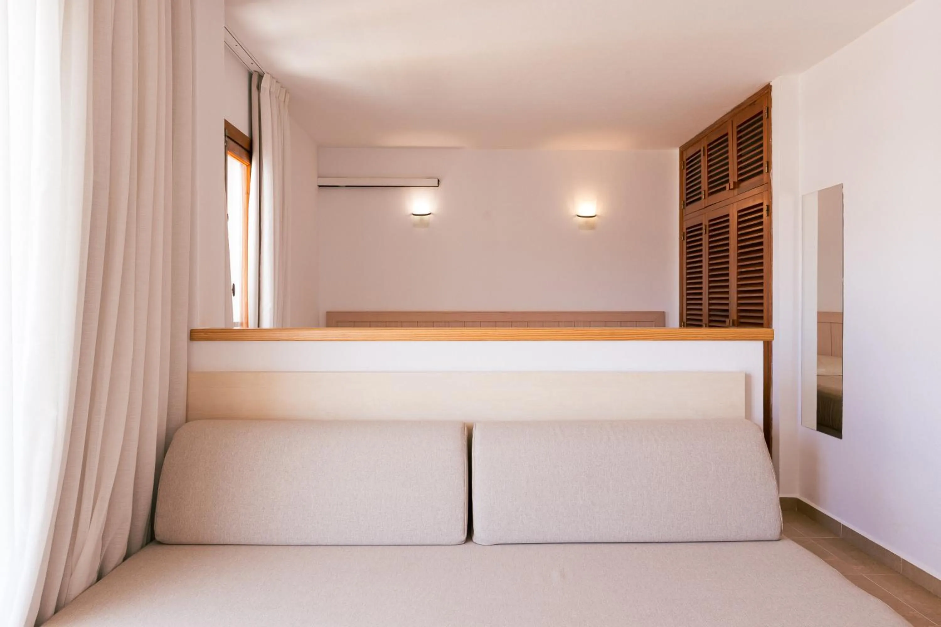 Bed in Bossa Bay - MC Apartments Ibiza