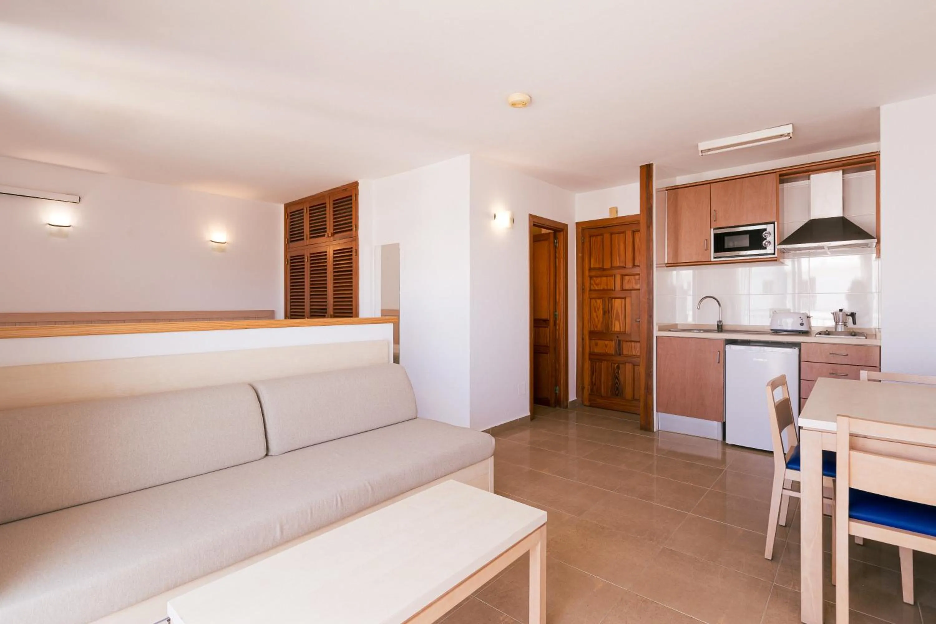 Bossa Bay - MC Apartments Ibiza