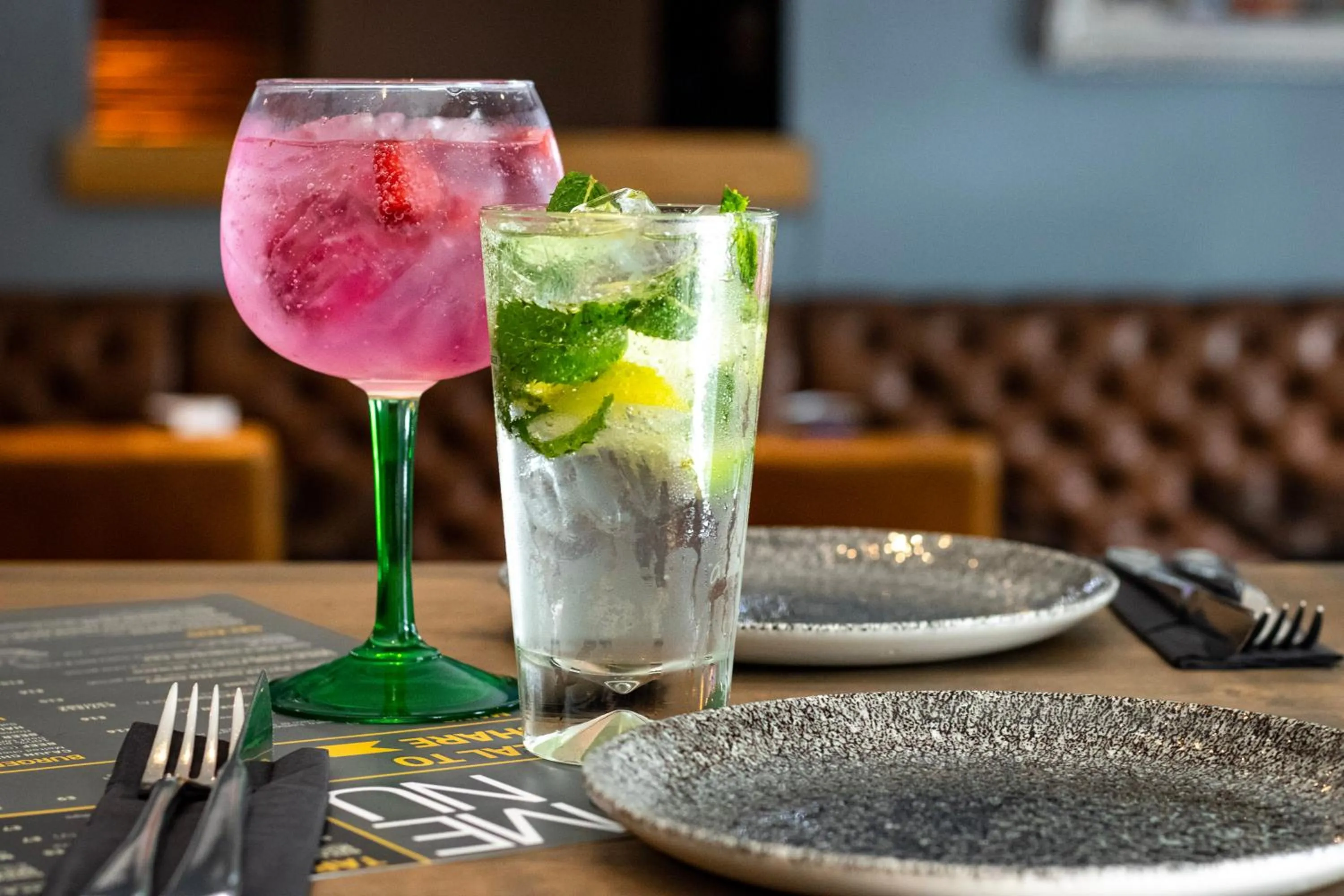 Food and drinks in Littleover Lodge Hotel