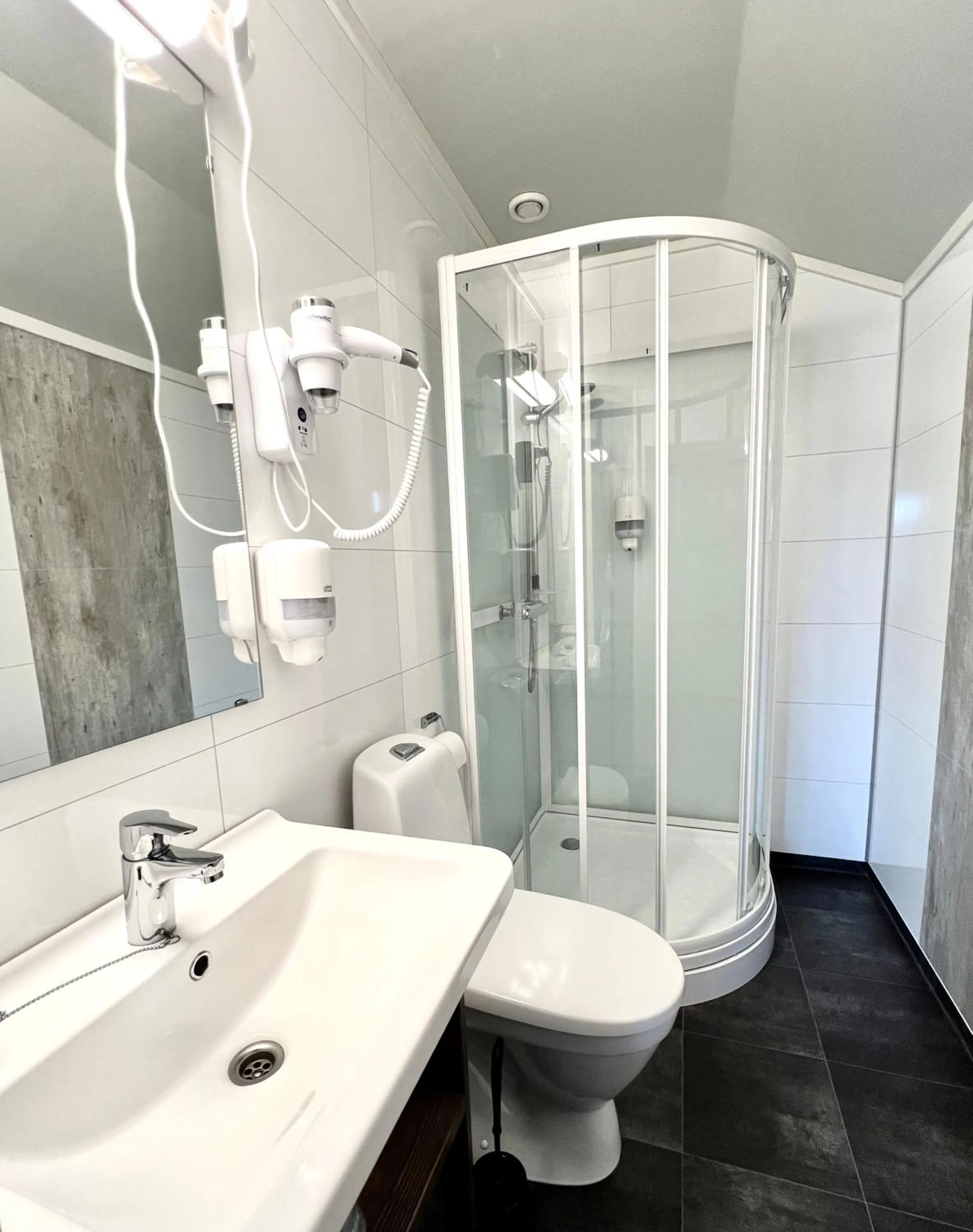 Bathroom in Lakselv Hotel