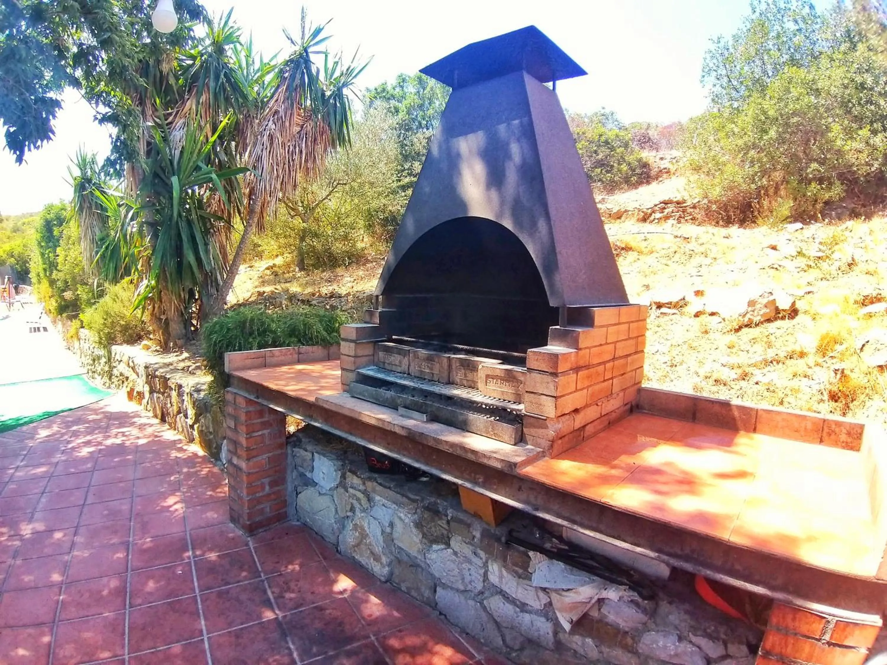 BBQ facilities in Al Barcoco