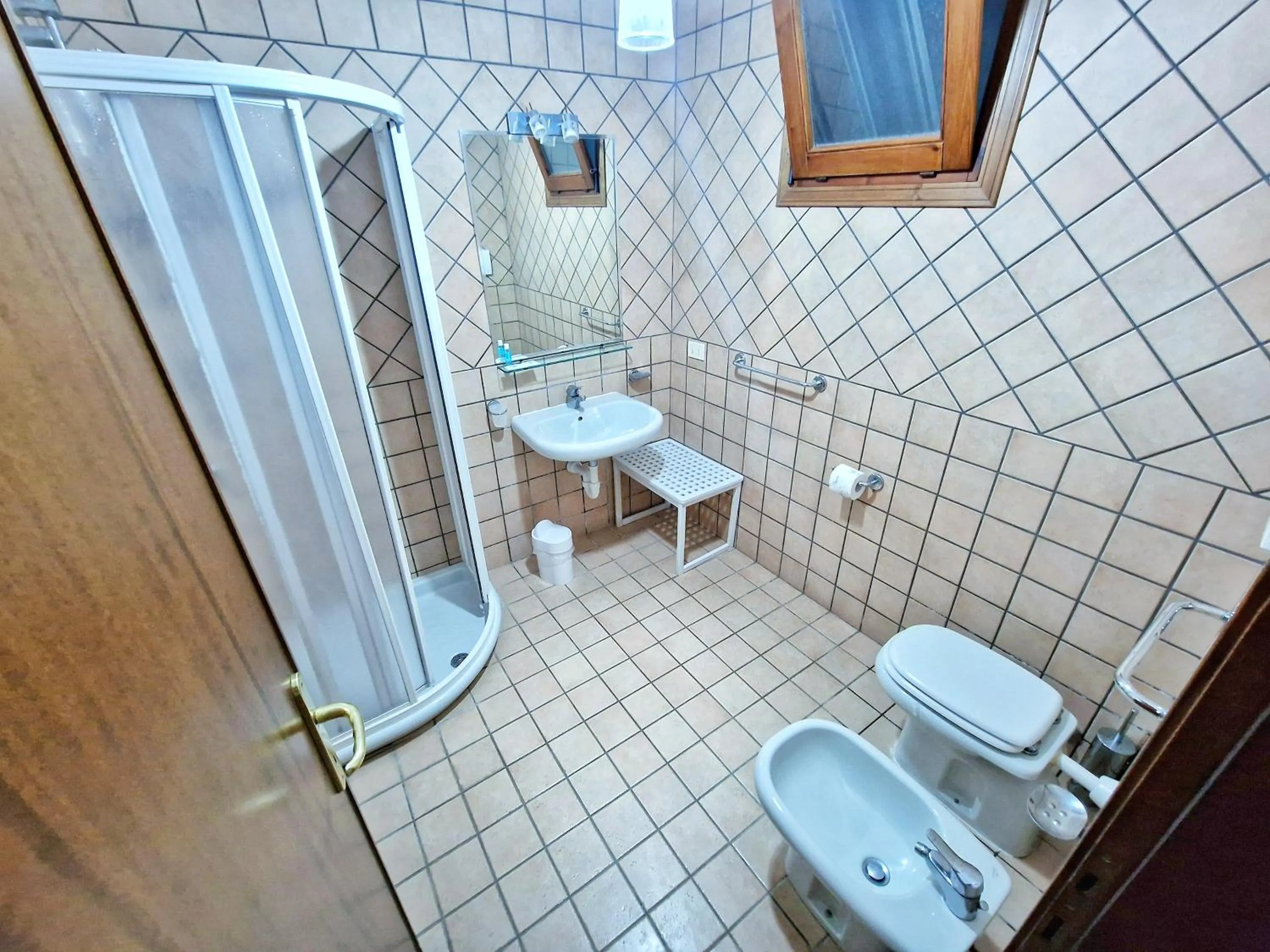 Shower in Al Barcoco