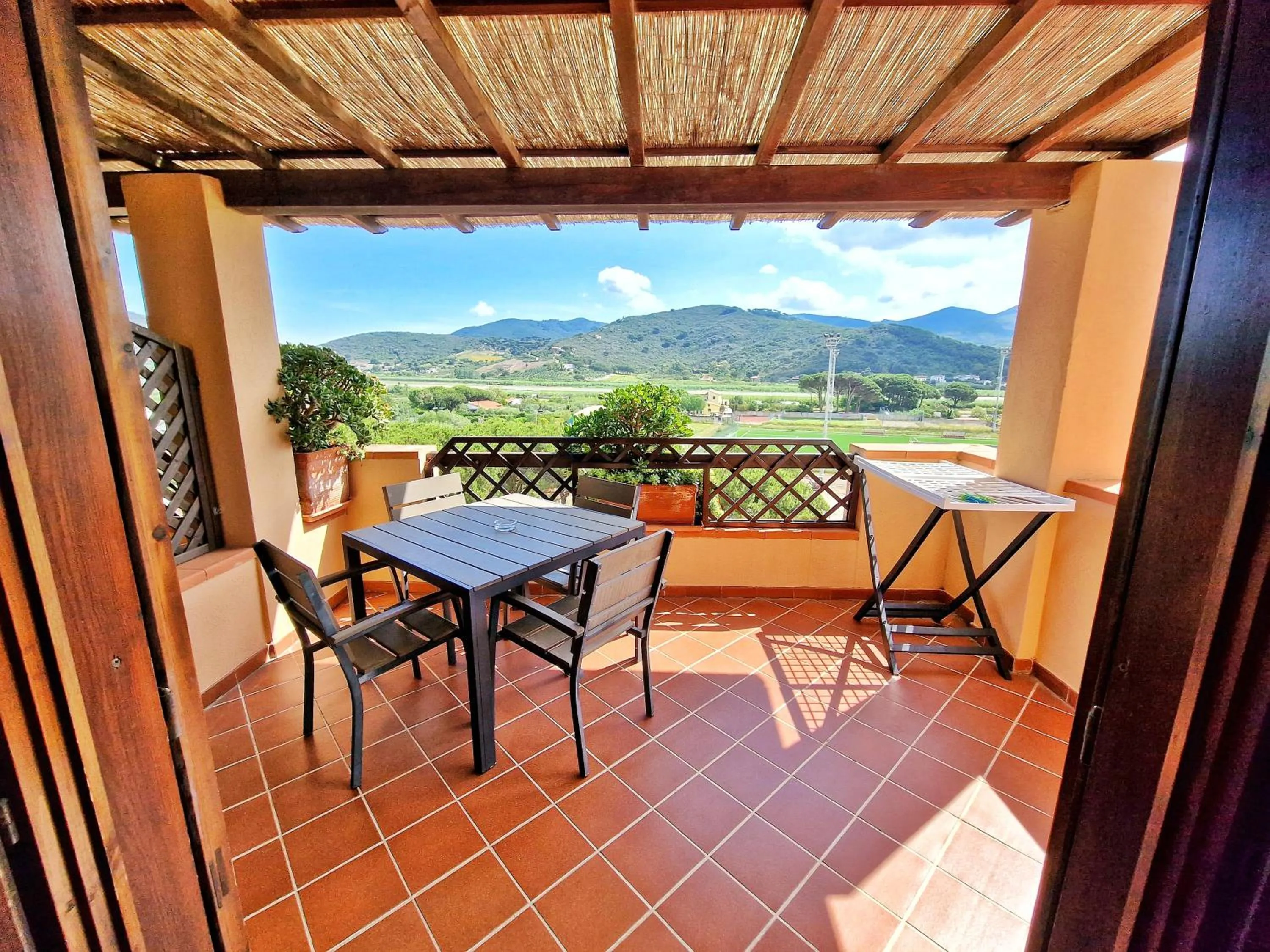 Balcony/Terrace in Al Barcoco