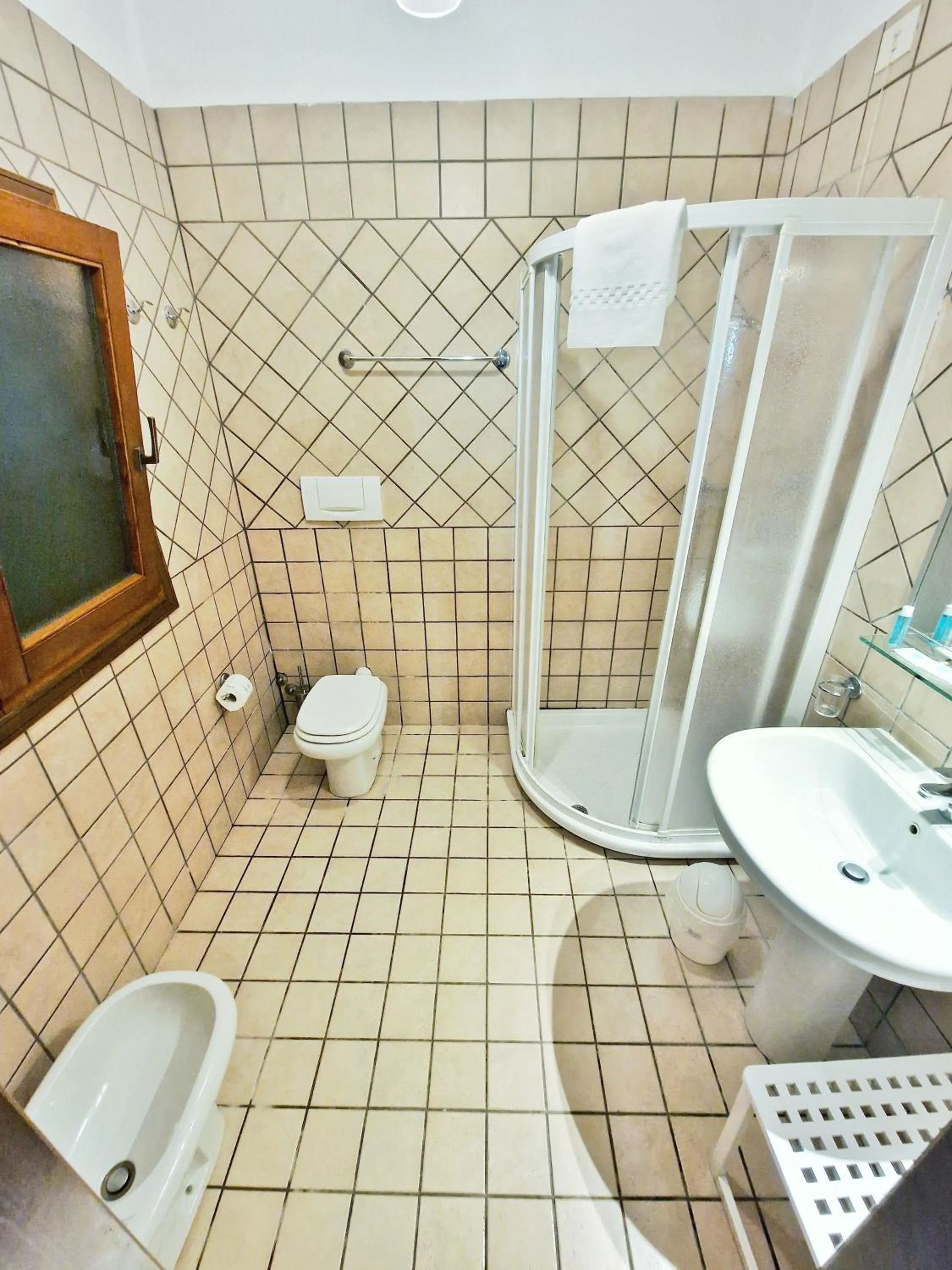 Shower in Al Barcoco