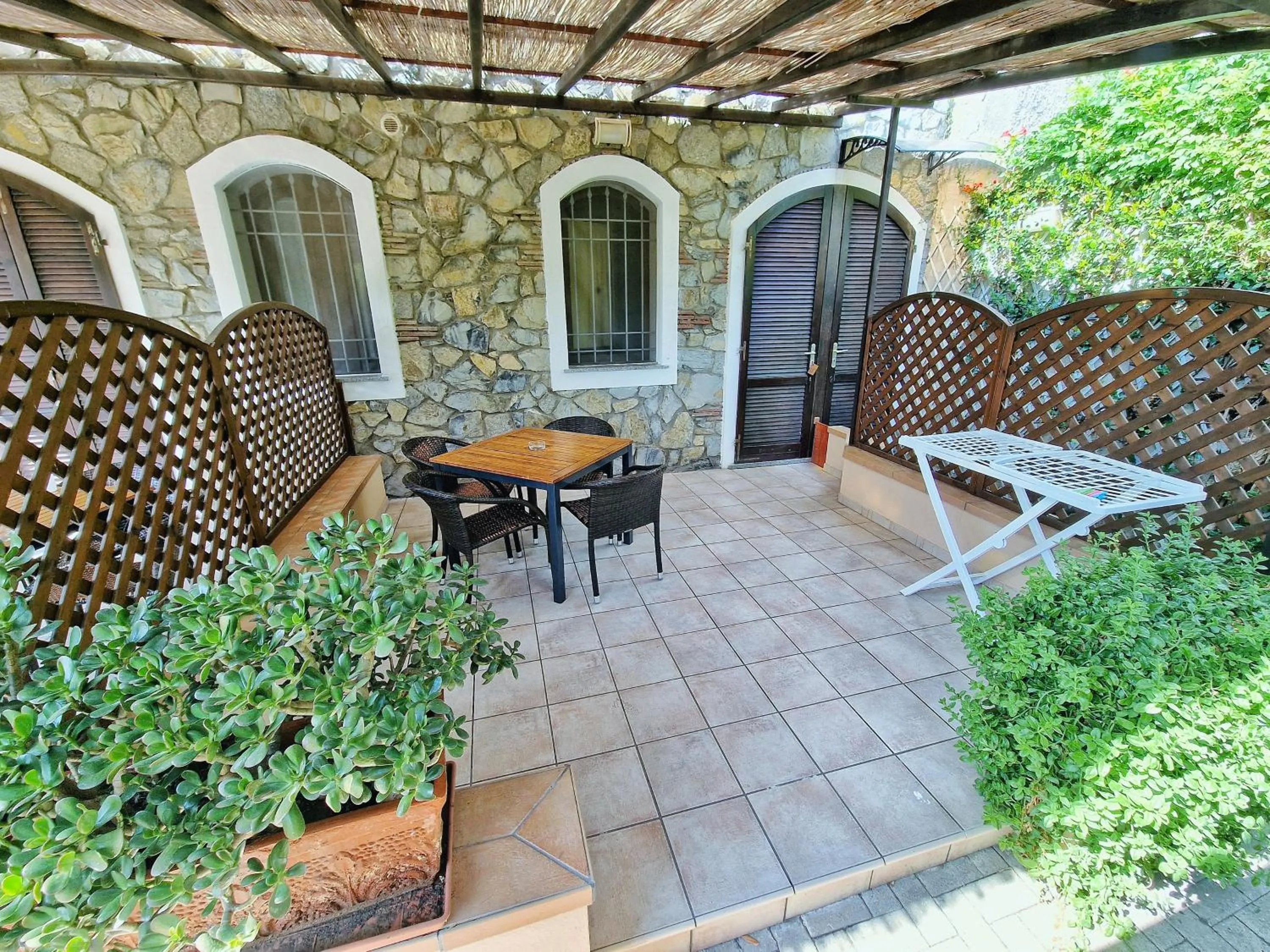 Patio in Al Barcoco
