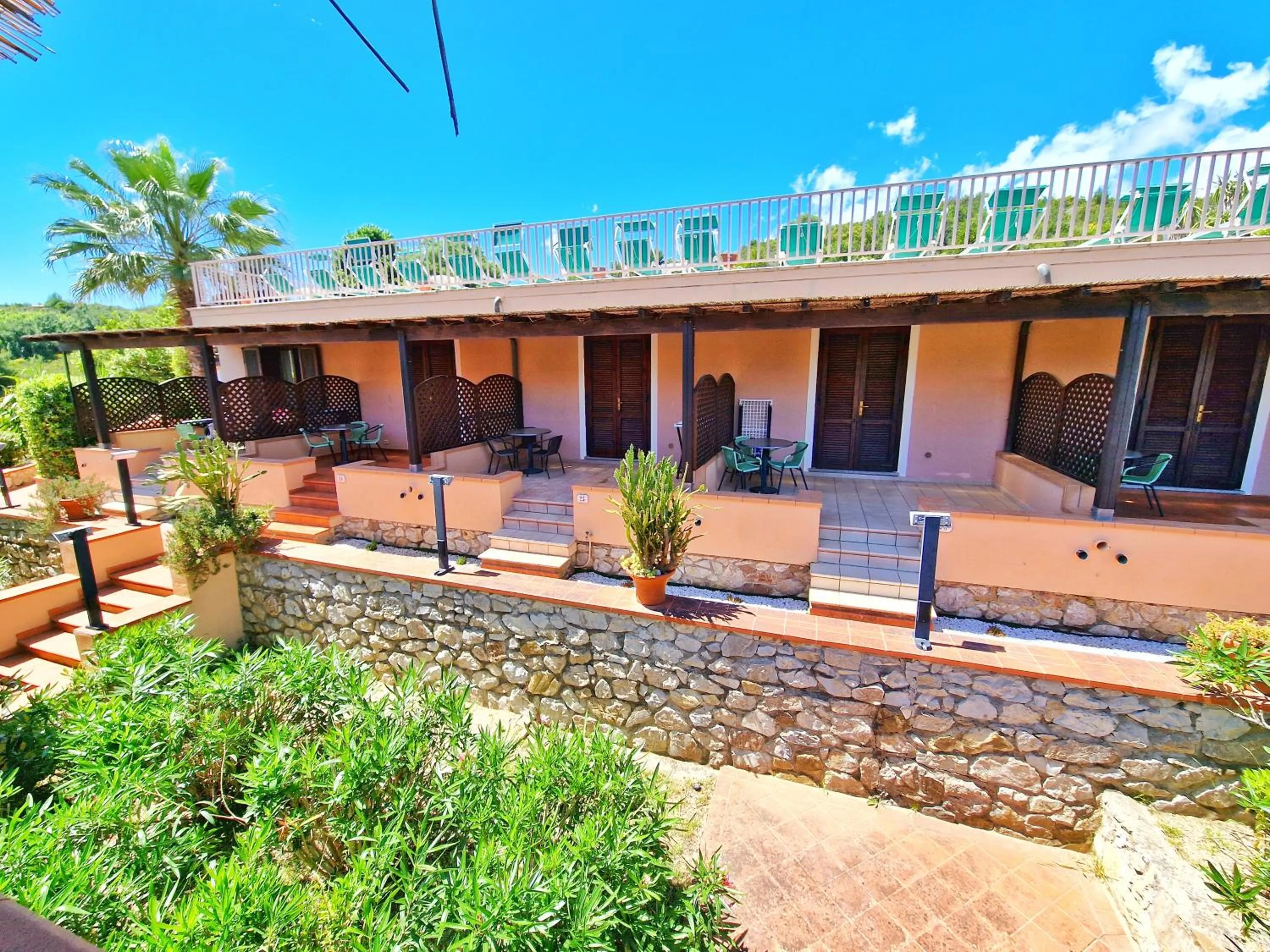 Property building in Al Barcoco