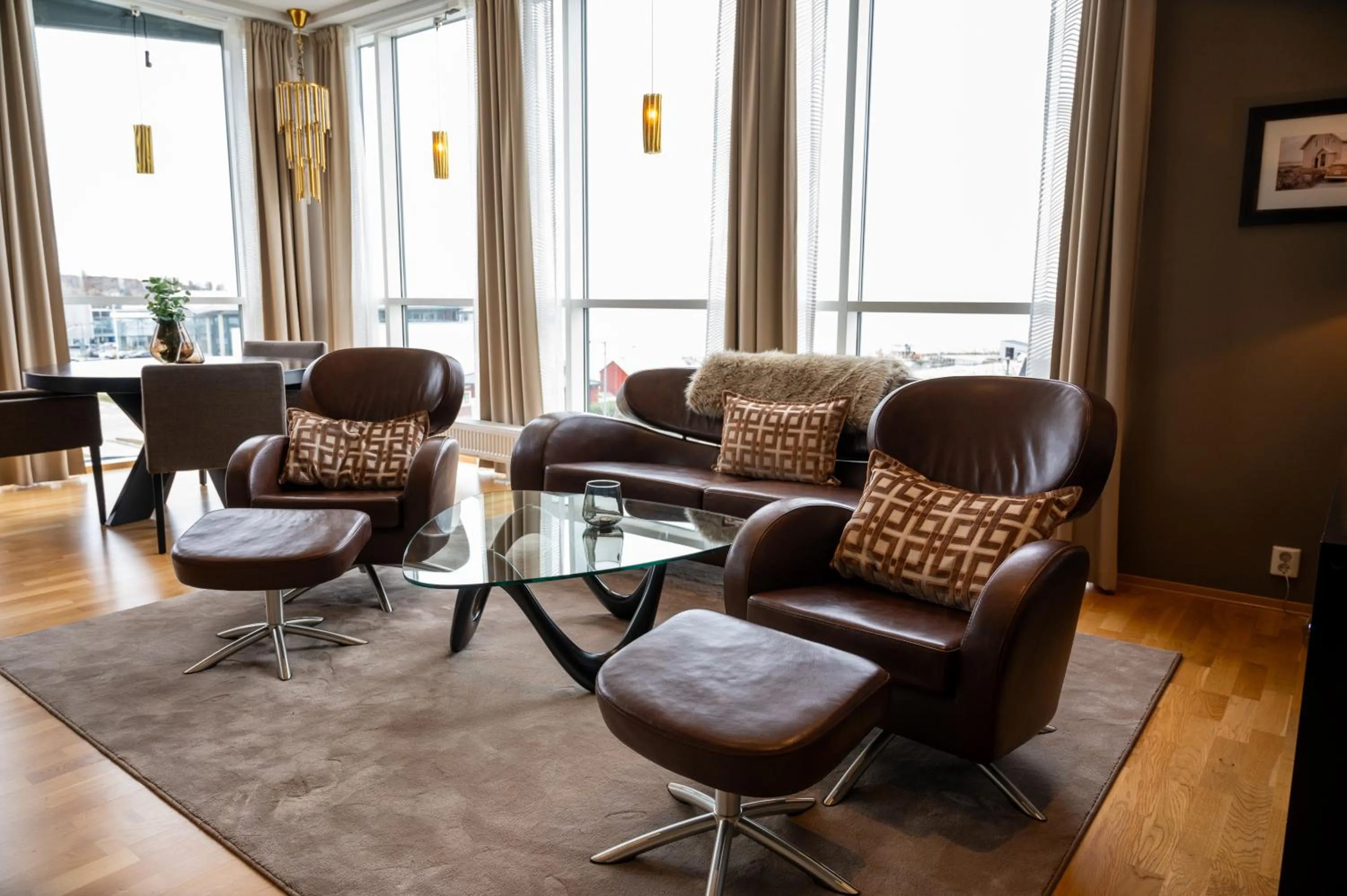 Seating area in Hotel Frøya