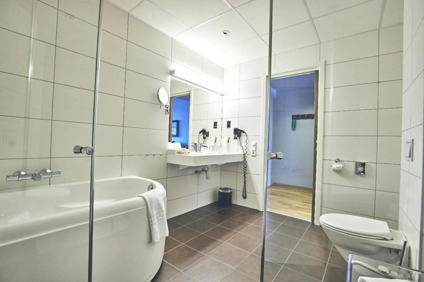 Bathroom in Hotel Frøya