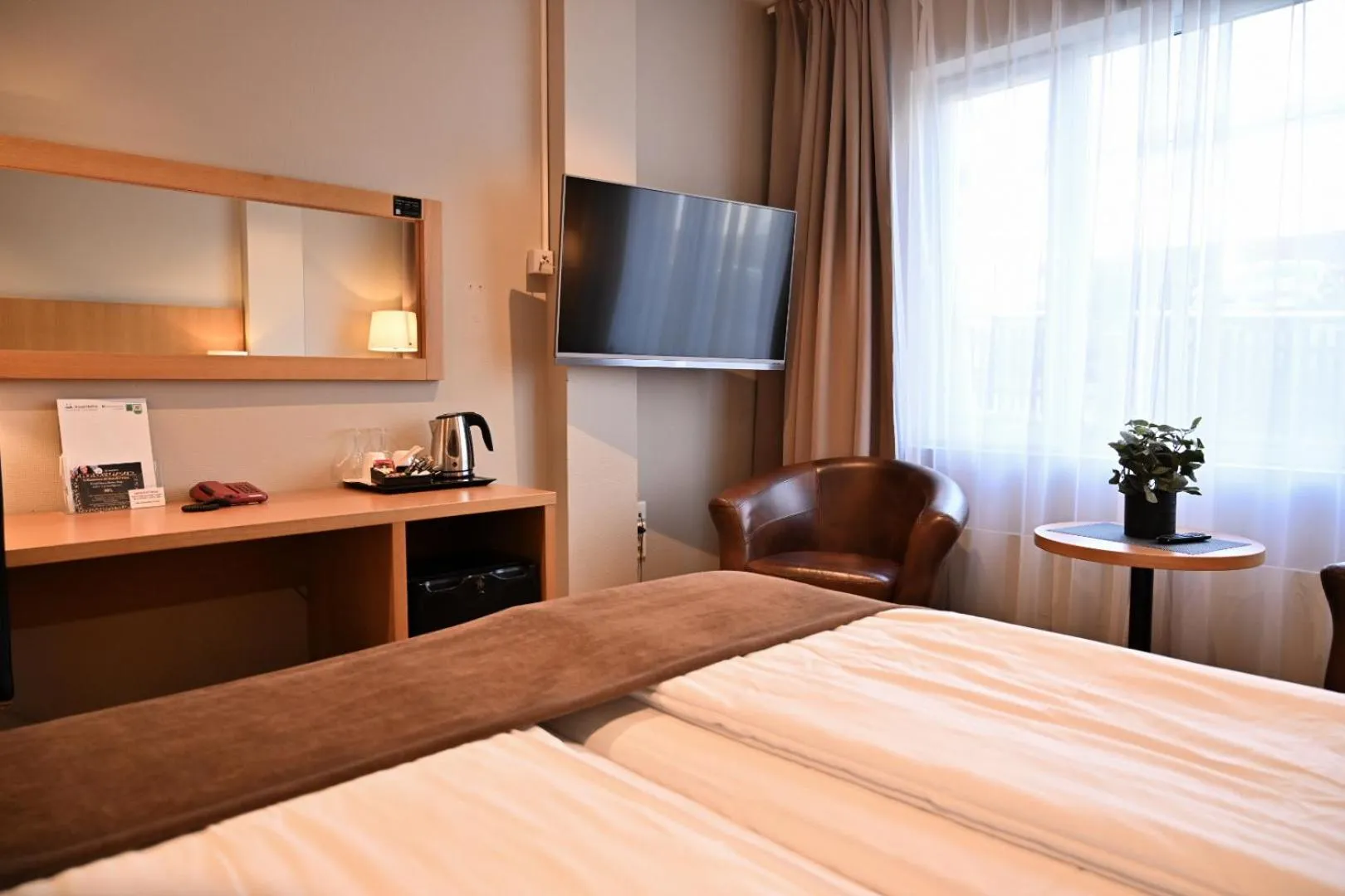 TV and multimedia, Bed in Hotel Frøya