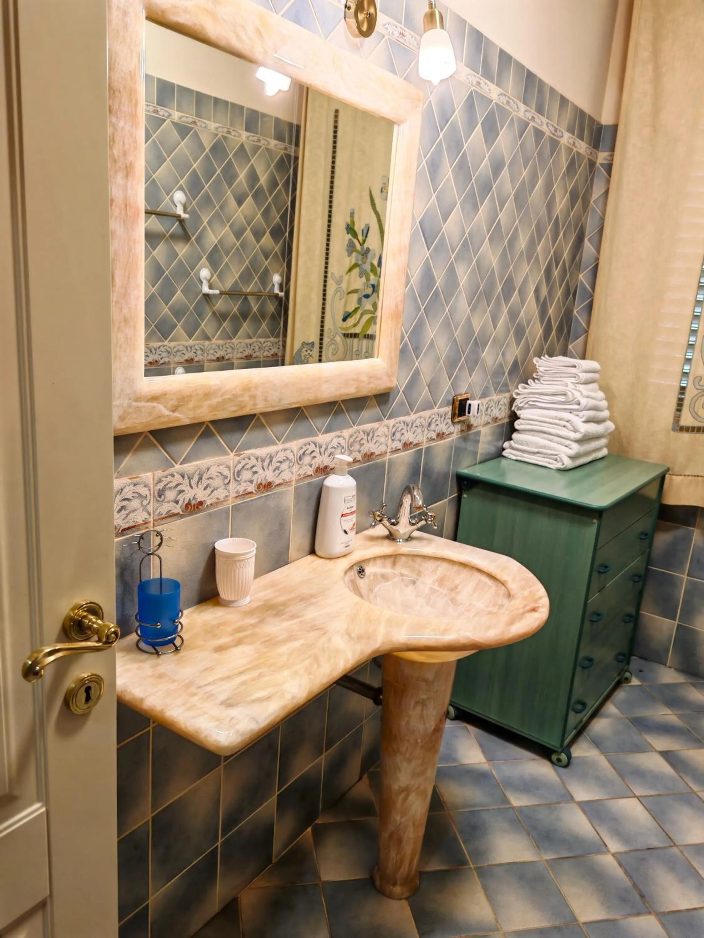 Bathroom in Parco dei Gelsomini