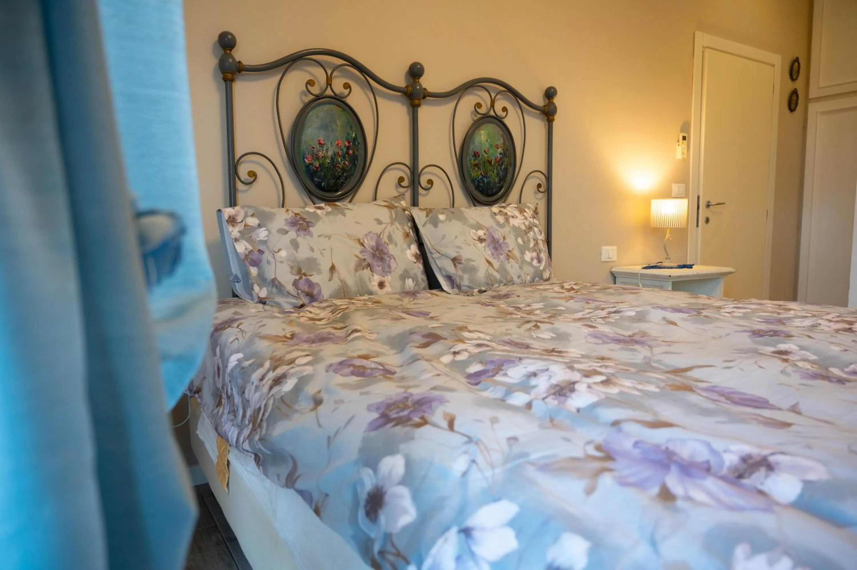 Bedroom, Bed in La Garampa