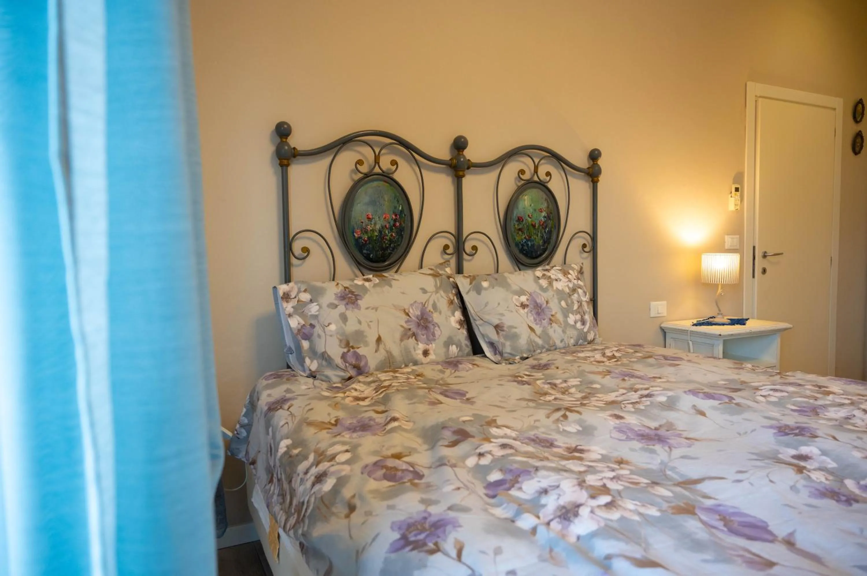 Bedroom, Bed in La Garampa