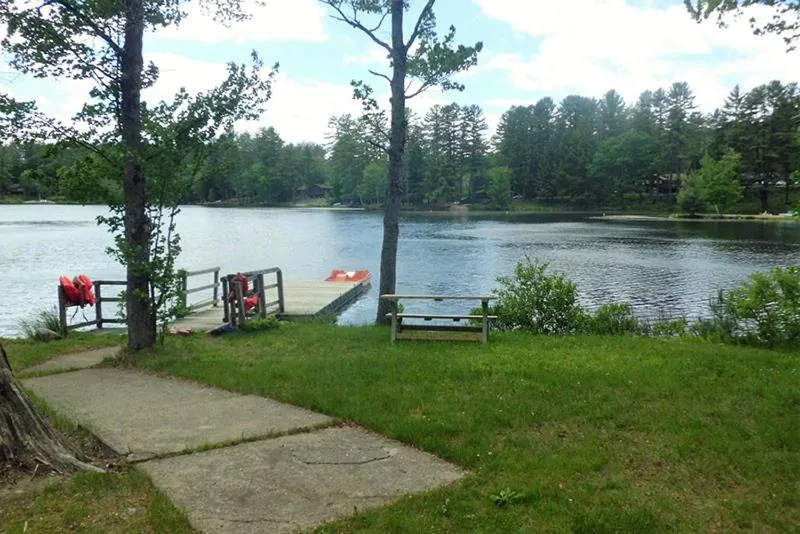 Property building in Hide-A-Way Waterfront Cottages