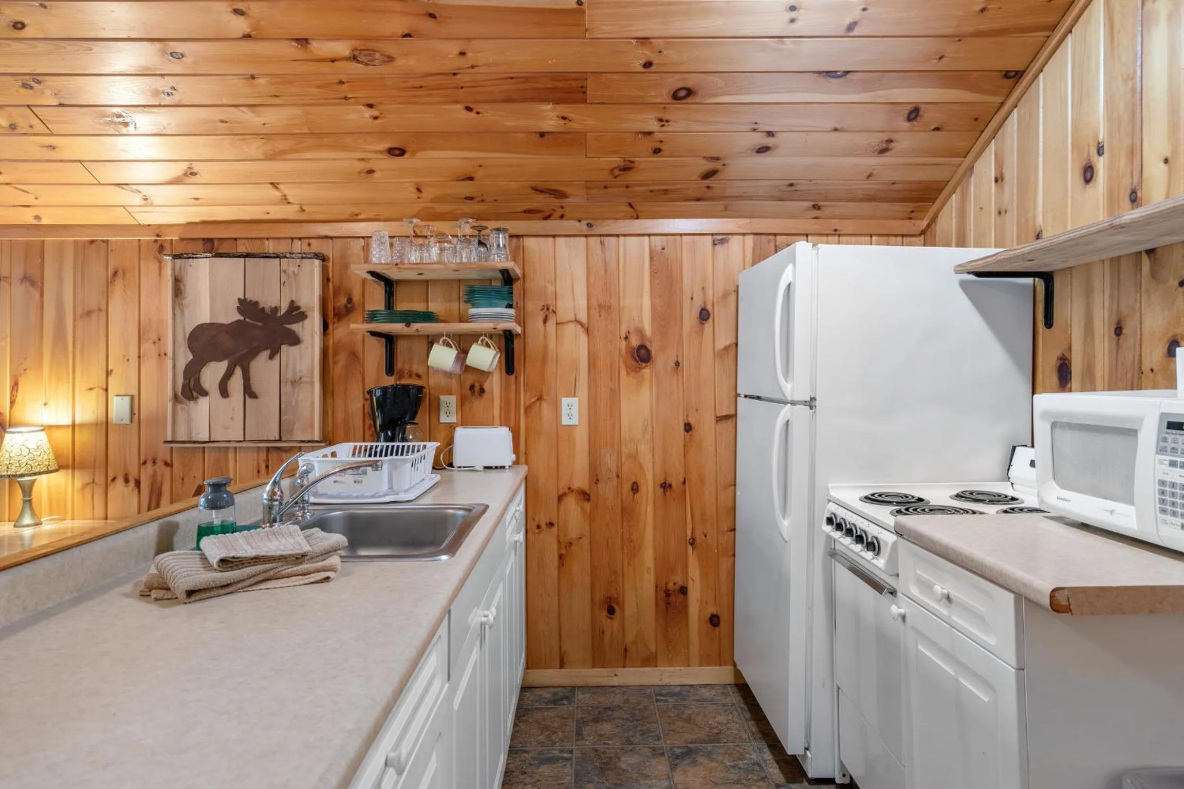 Hide-A-Way Waterfront Cottages