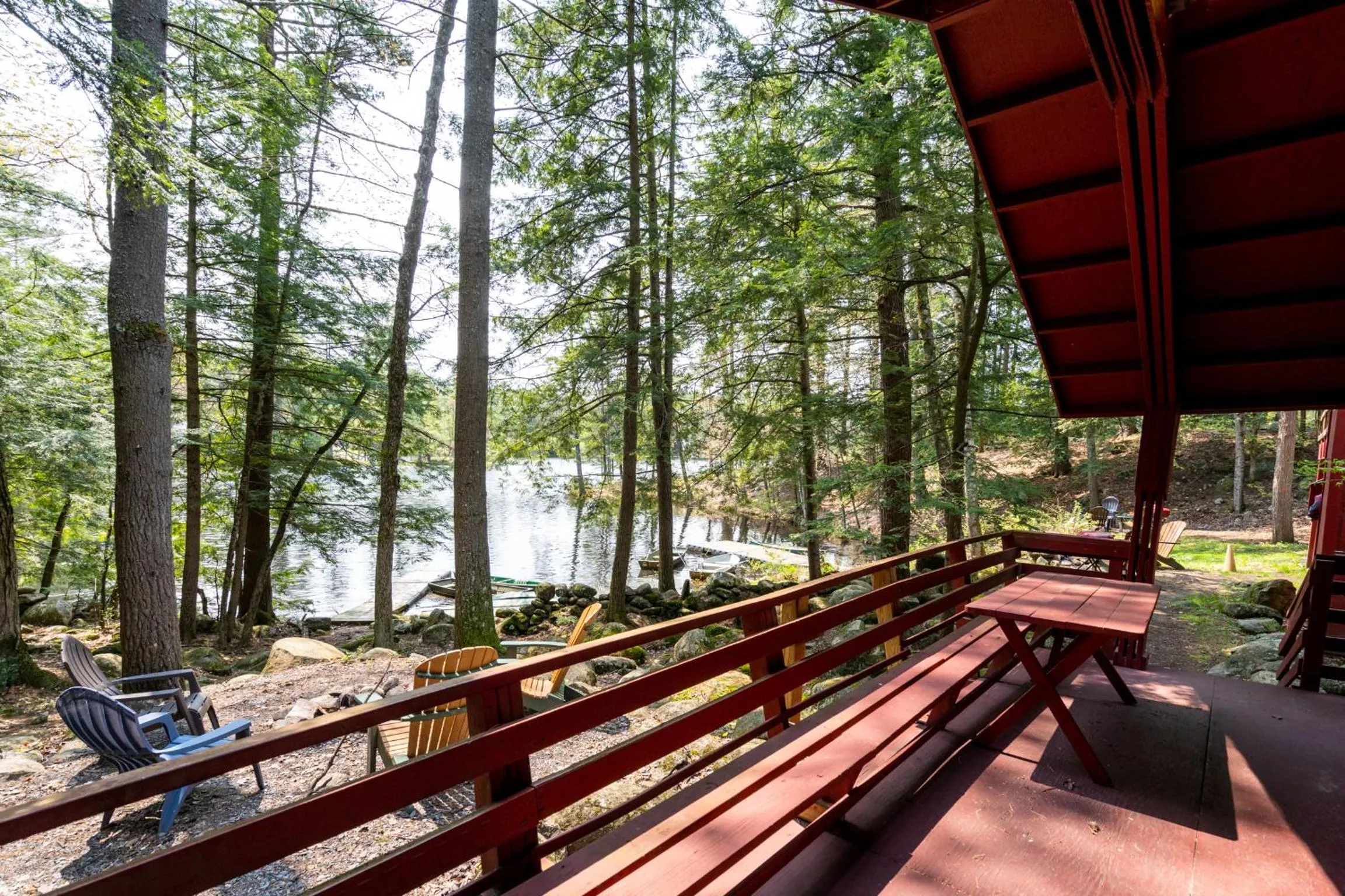 Hide-A-Way Waterfront Cottages