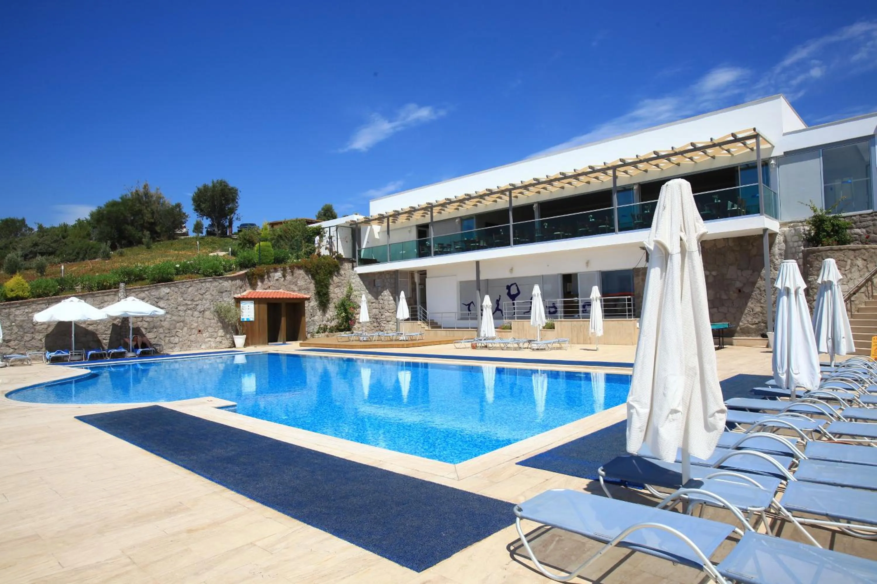 Day in Aktur Residence