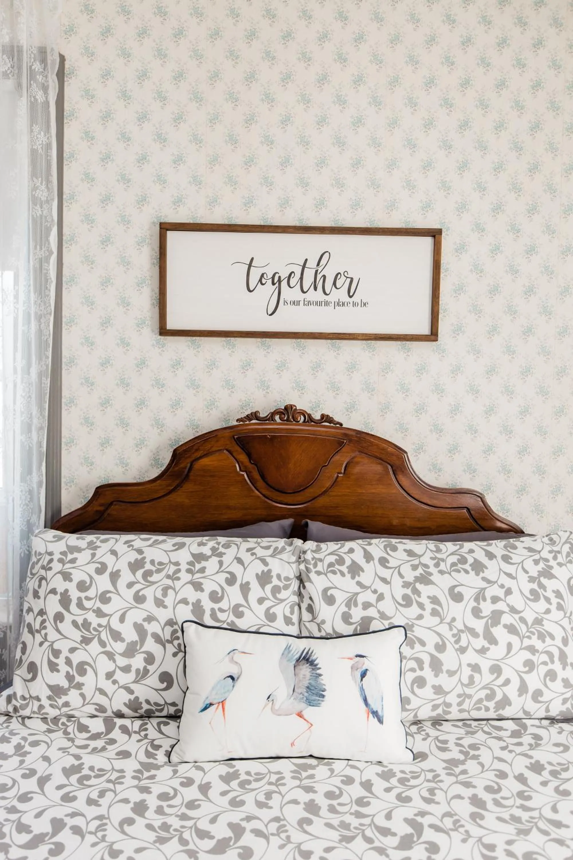 Bed in Willow House Inn B&B