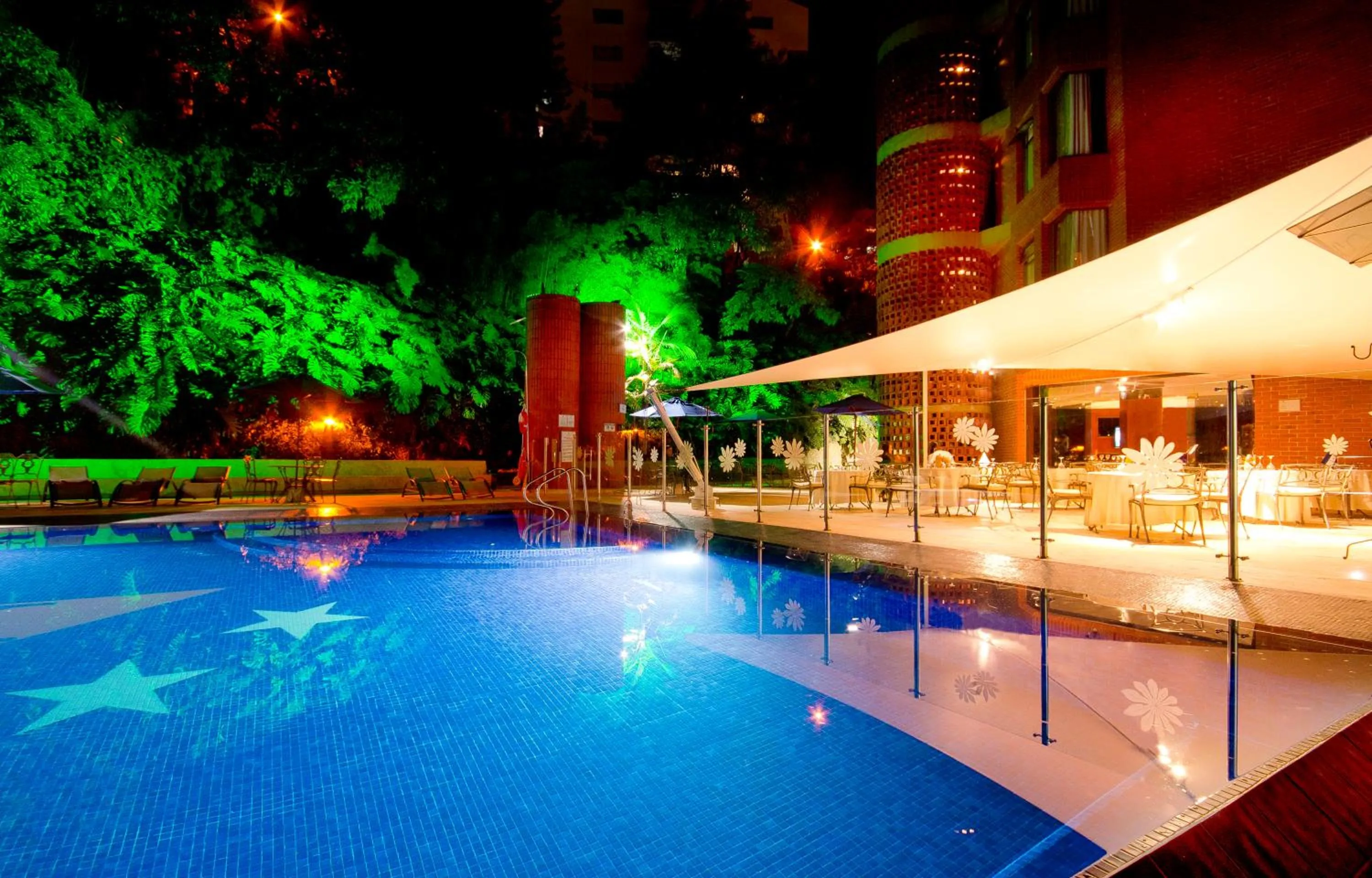 Patio in Hotel Dann Carlton Belfort Medellin