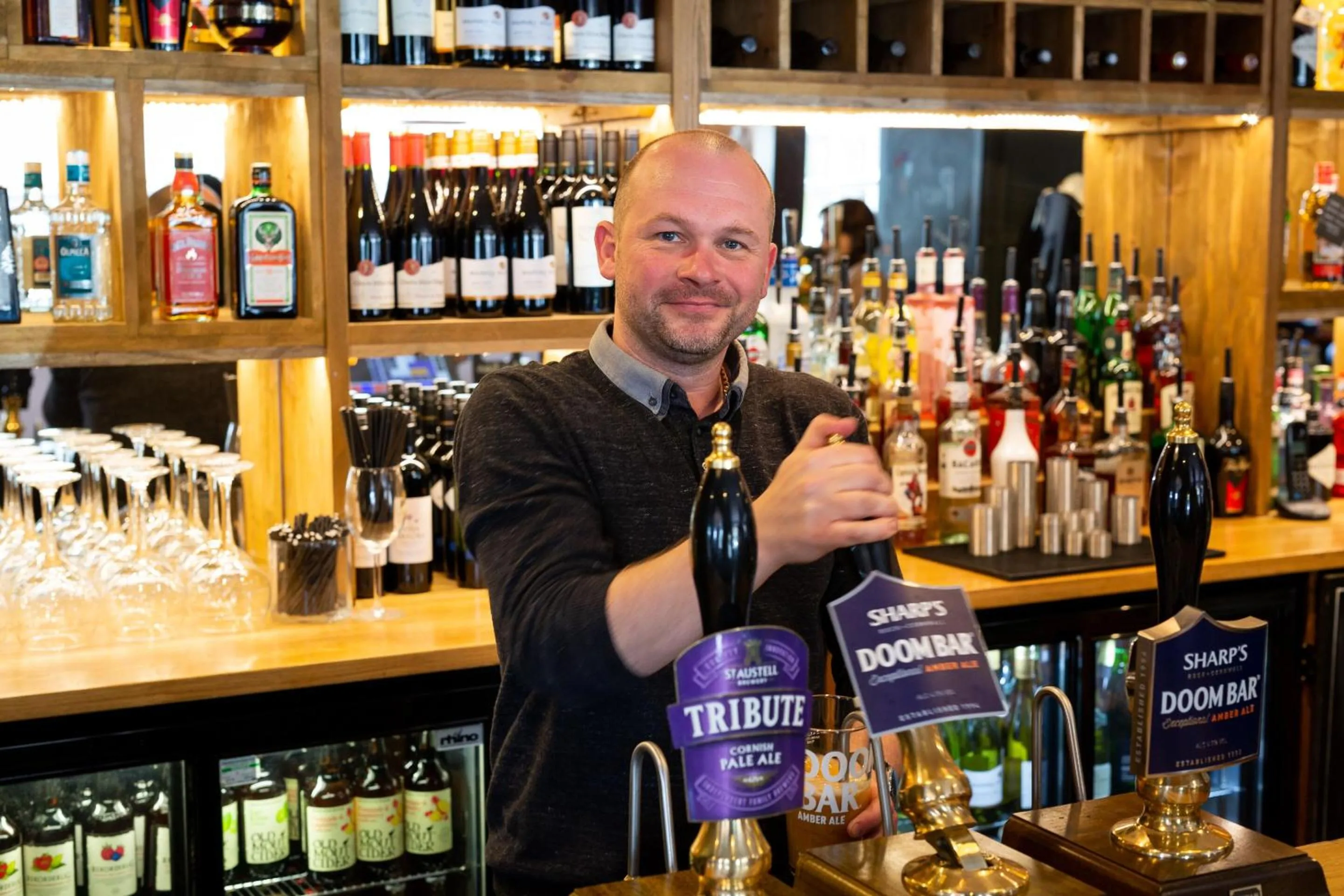 Lounge or bar in The Poacher Inn
