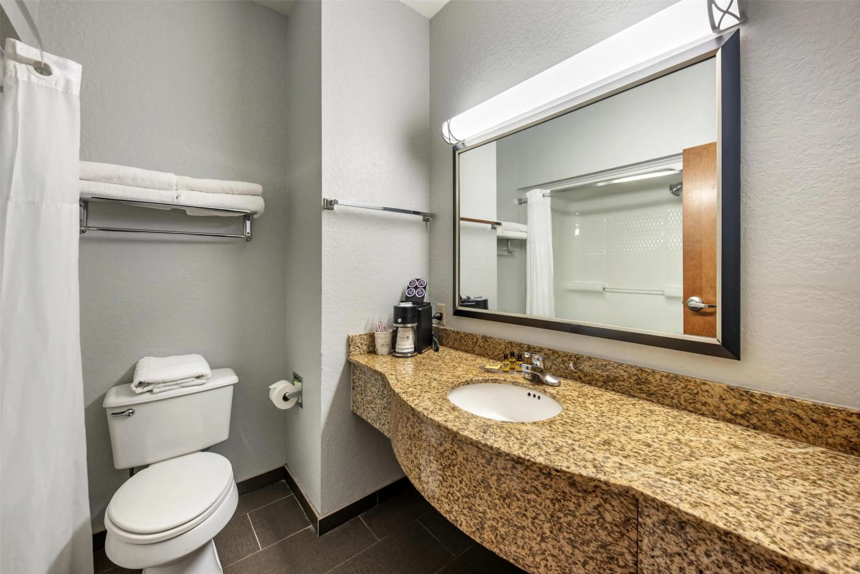 Bathroom in Best Western Plus Fredericksburg