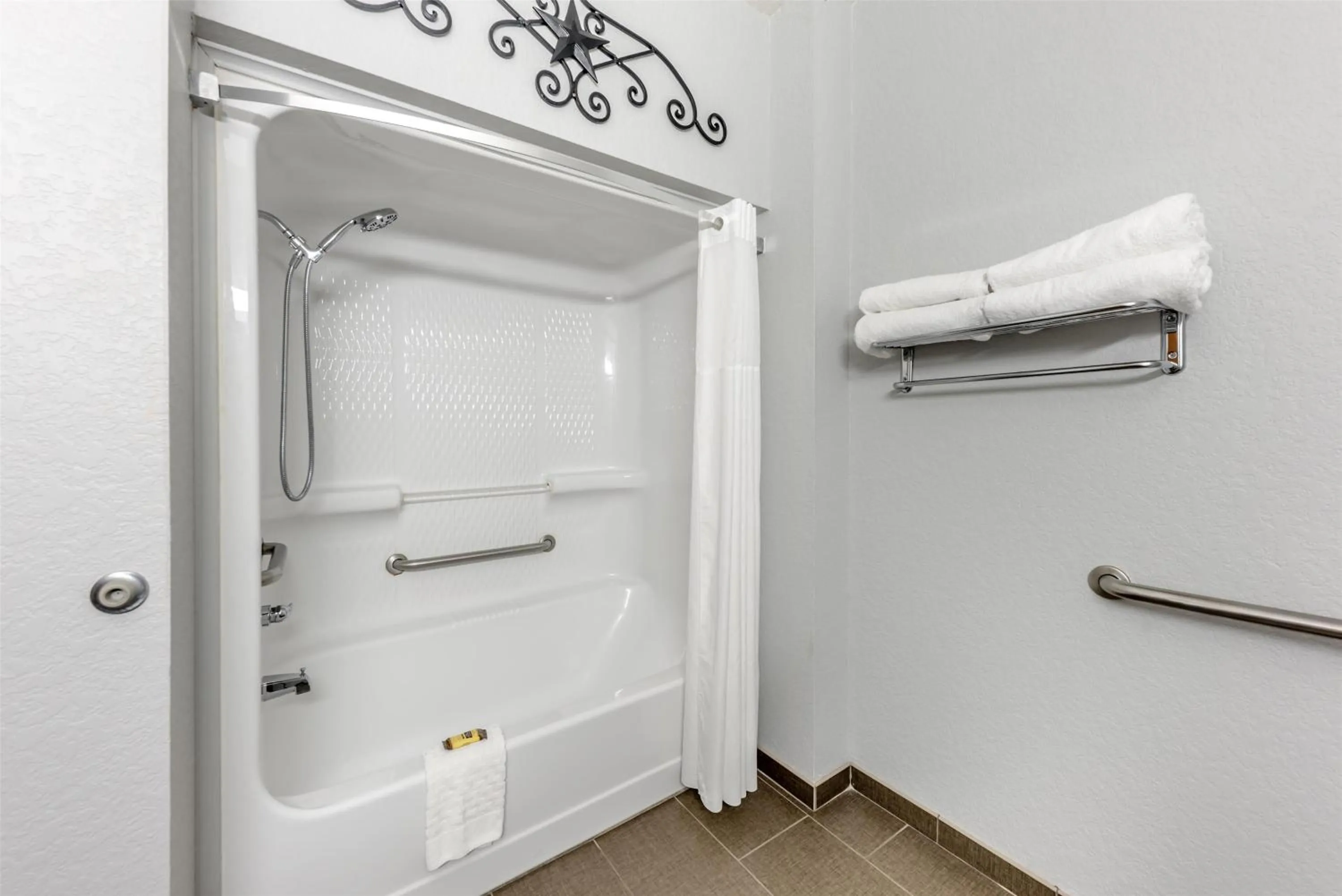 Bathroom in Best Western Plus Fredericksburg