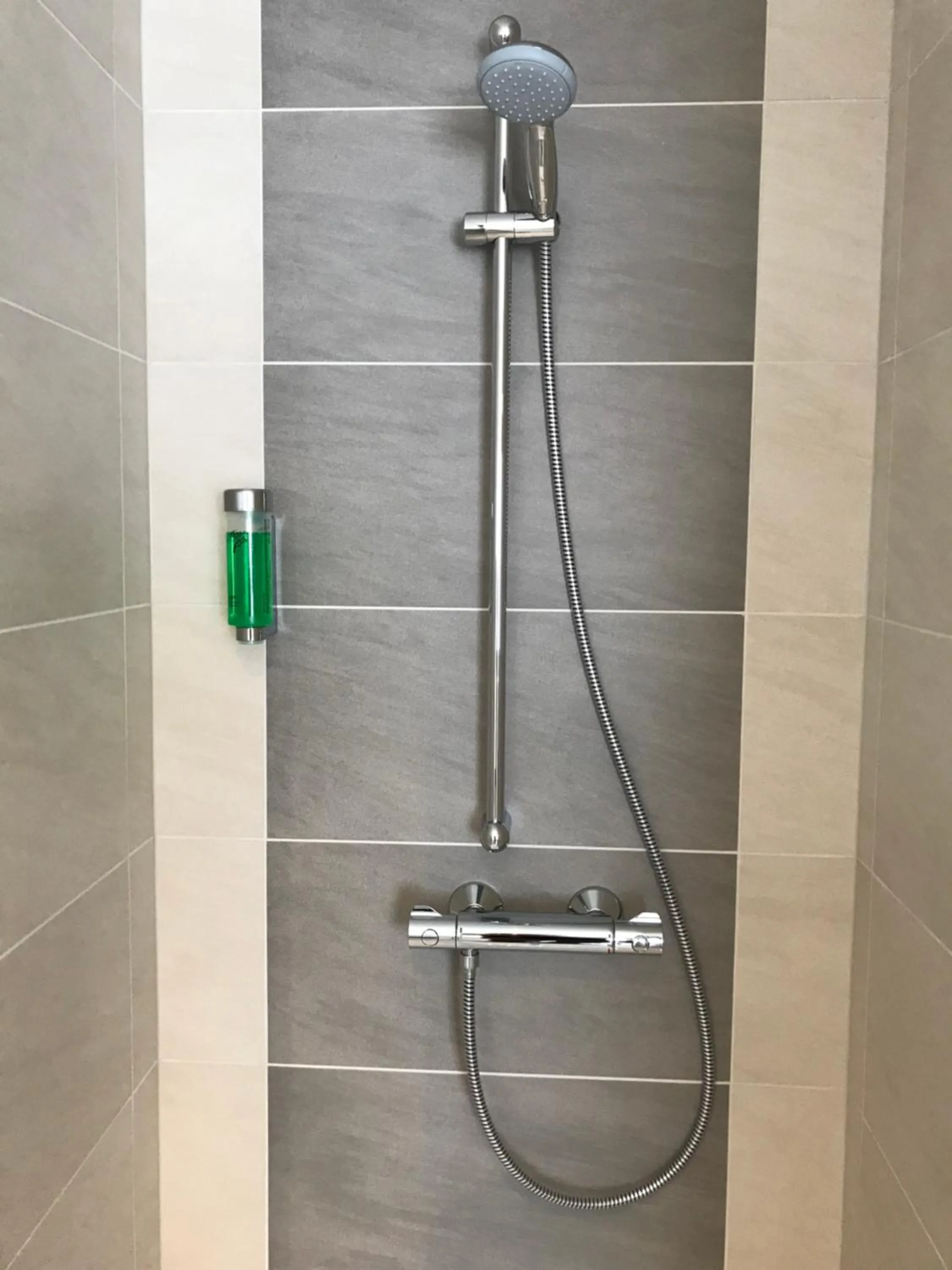 Hotel Select Suites & Aparts