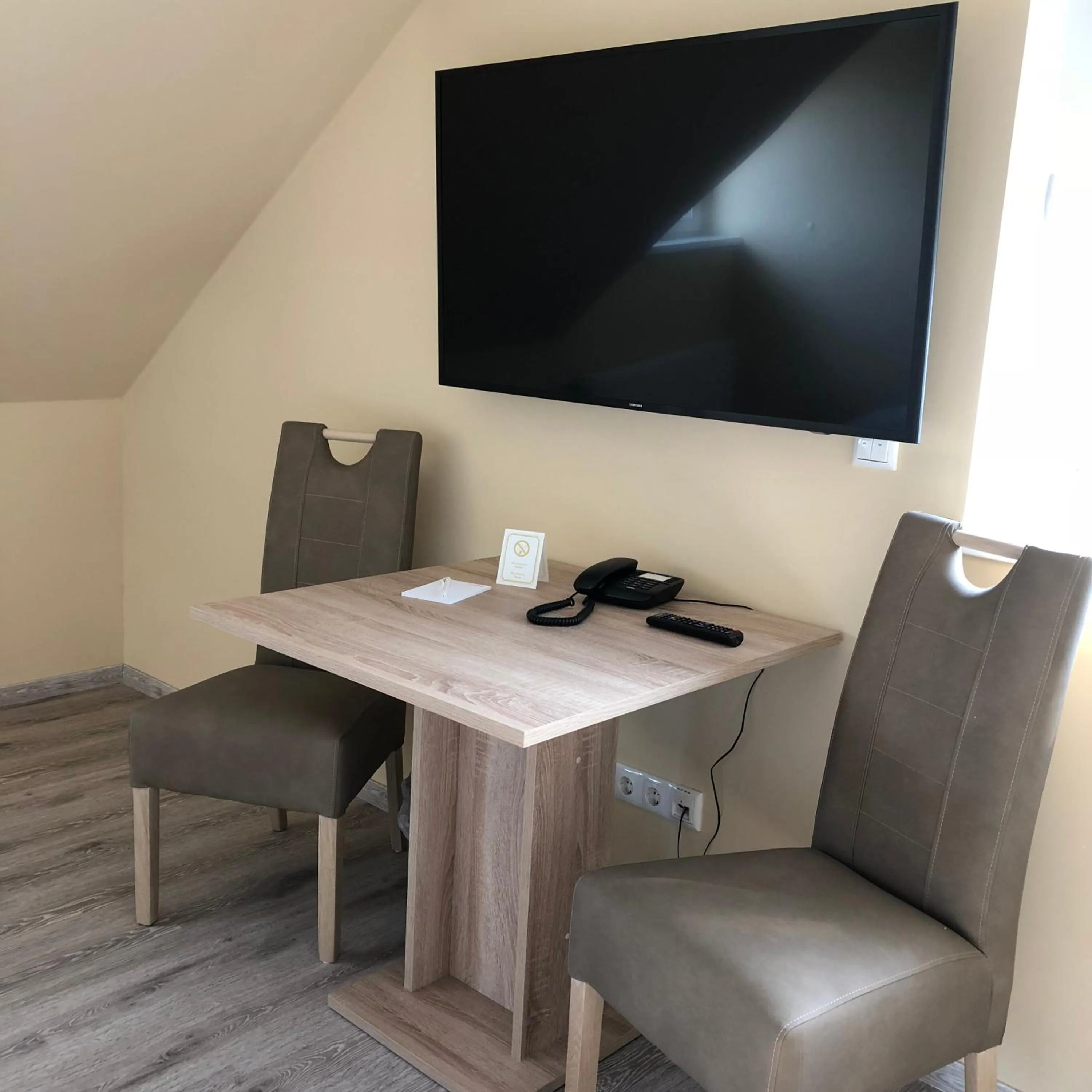 Hotel Select Suites & Aparts