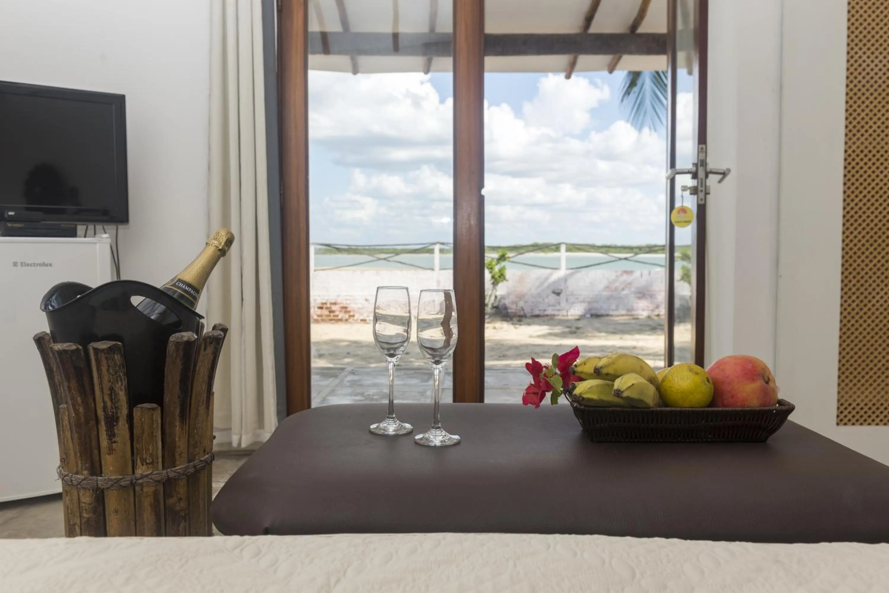 Food and drinks, Bed in Amagali Pousada