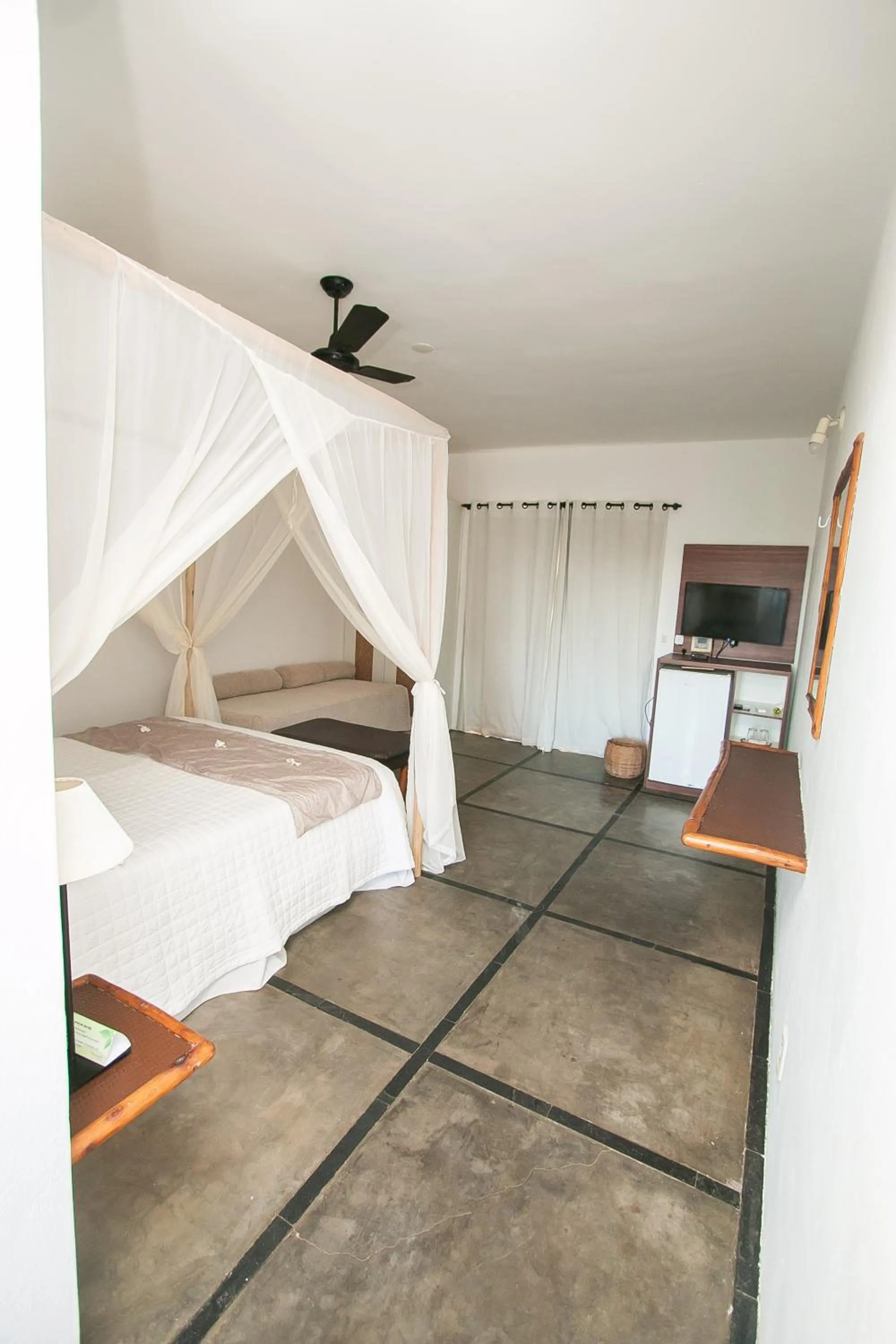 Decorative detail, Bed in Amagali Pousada